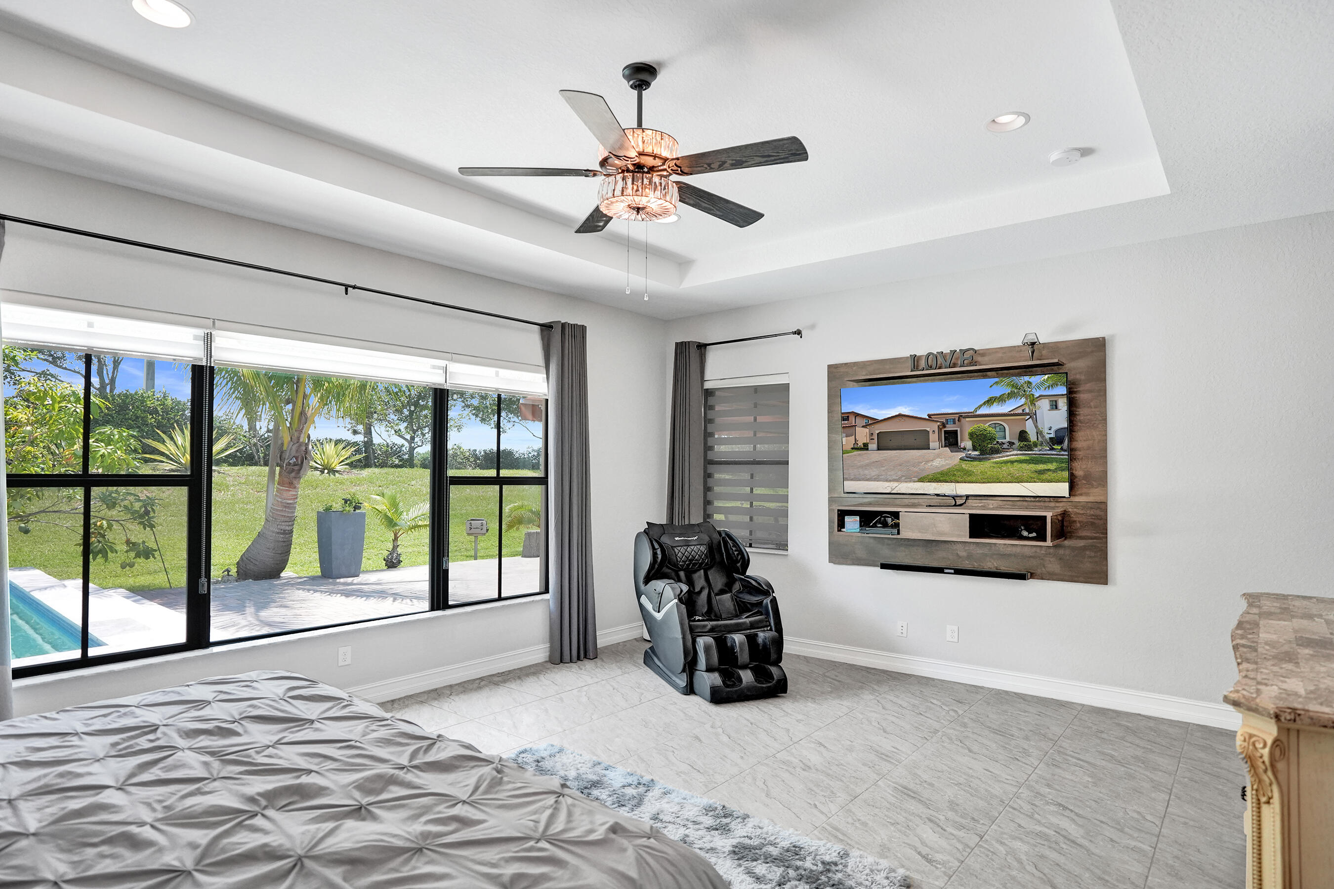 BRUSCHI PROPERTY - Residential