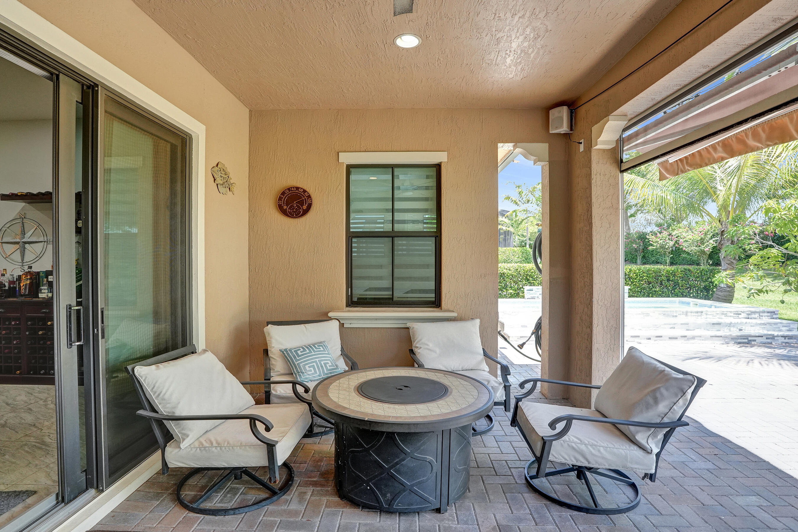 BRUSCHI PROPERTY - Residential