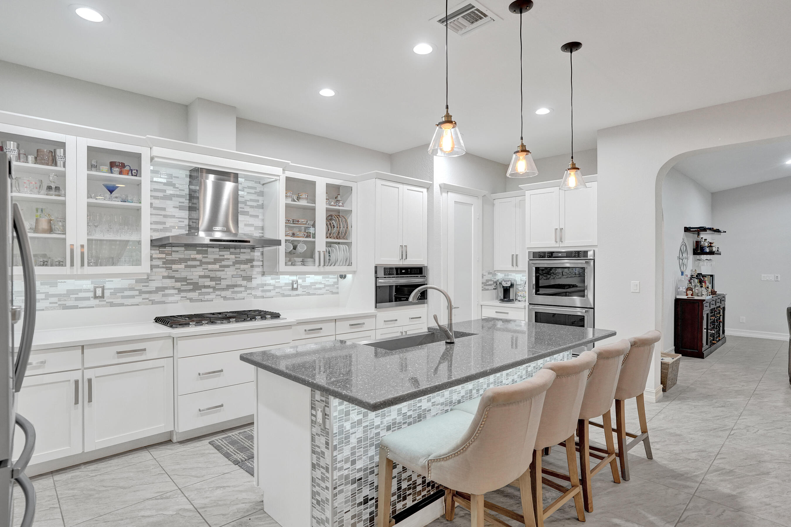 BRUSCHI PROPERTY - Residential
