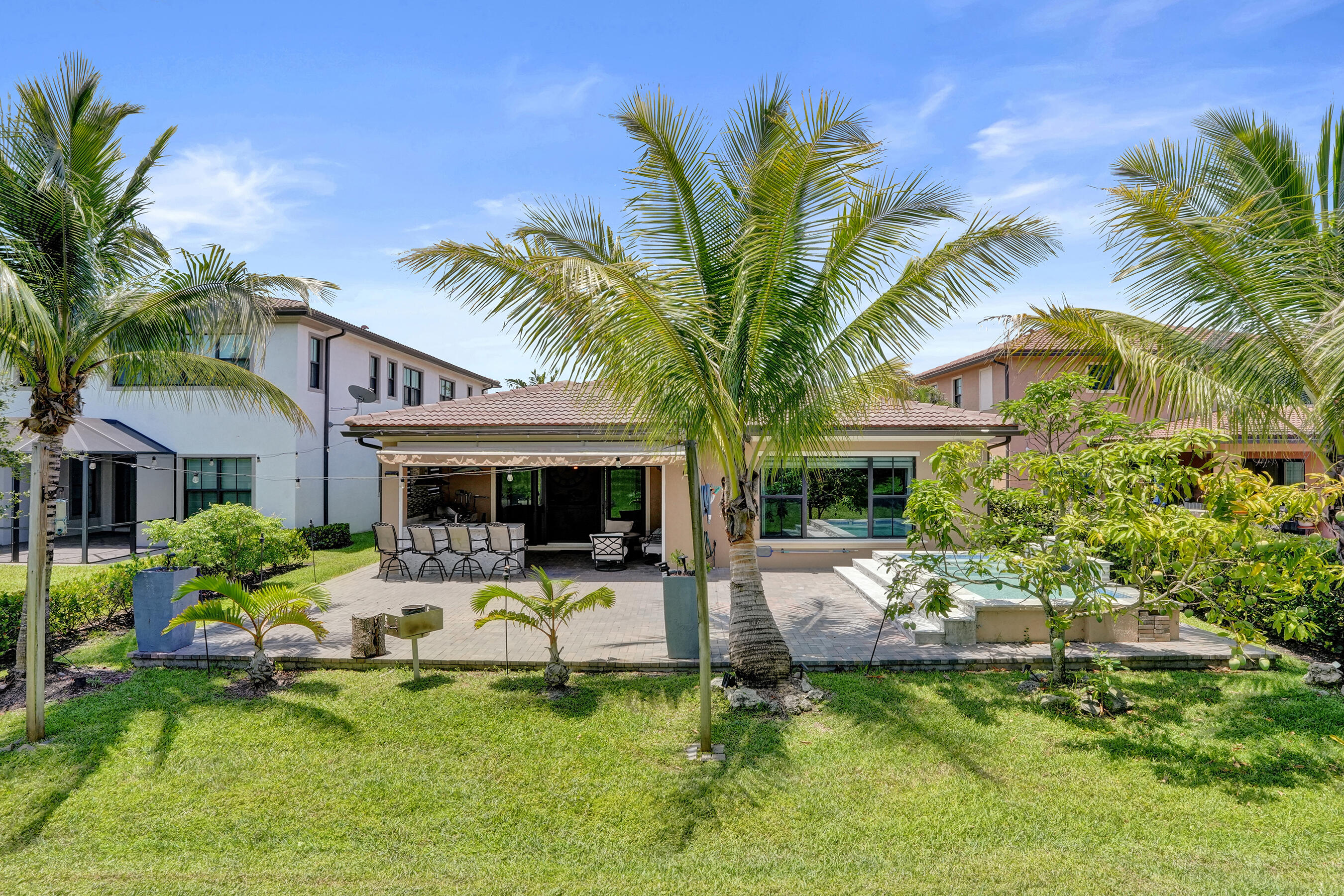 BRUSCHI PROPERTY - Residential