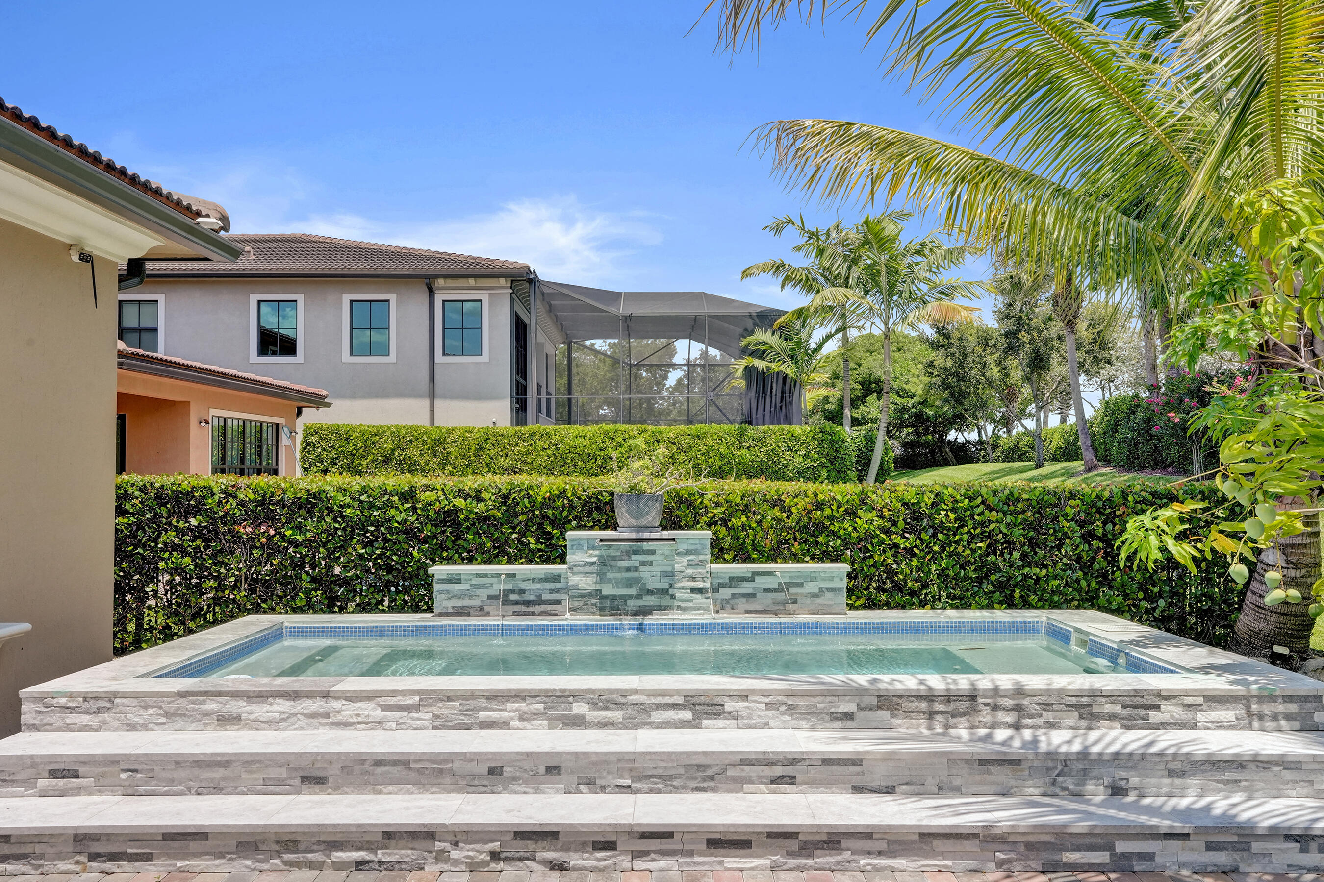 BRUSCHI PROPERTY - Residential