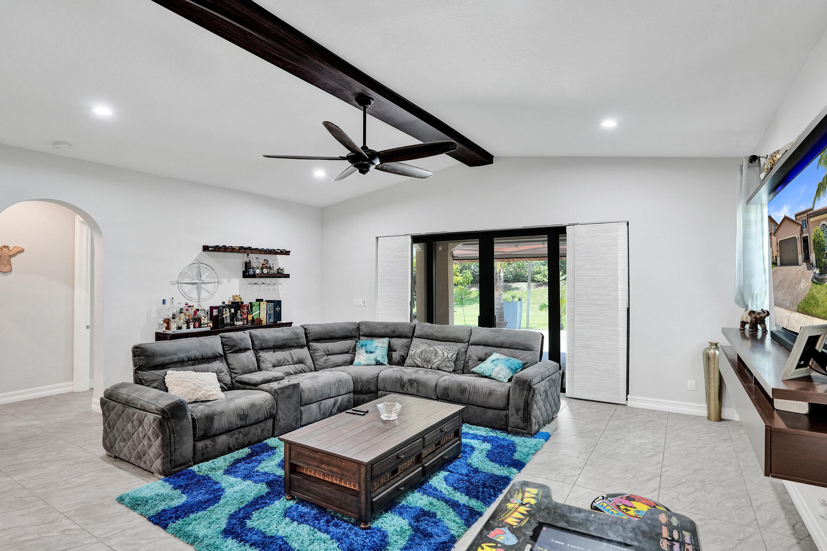 BRUSCHI PROPERTY - Residential