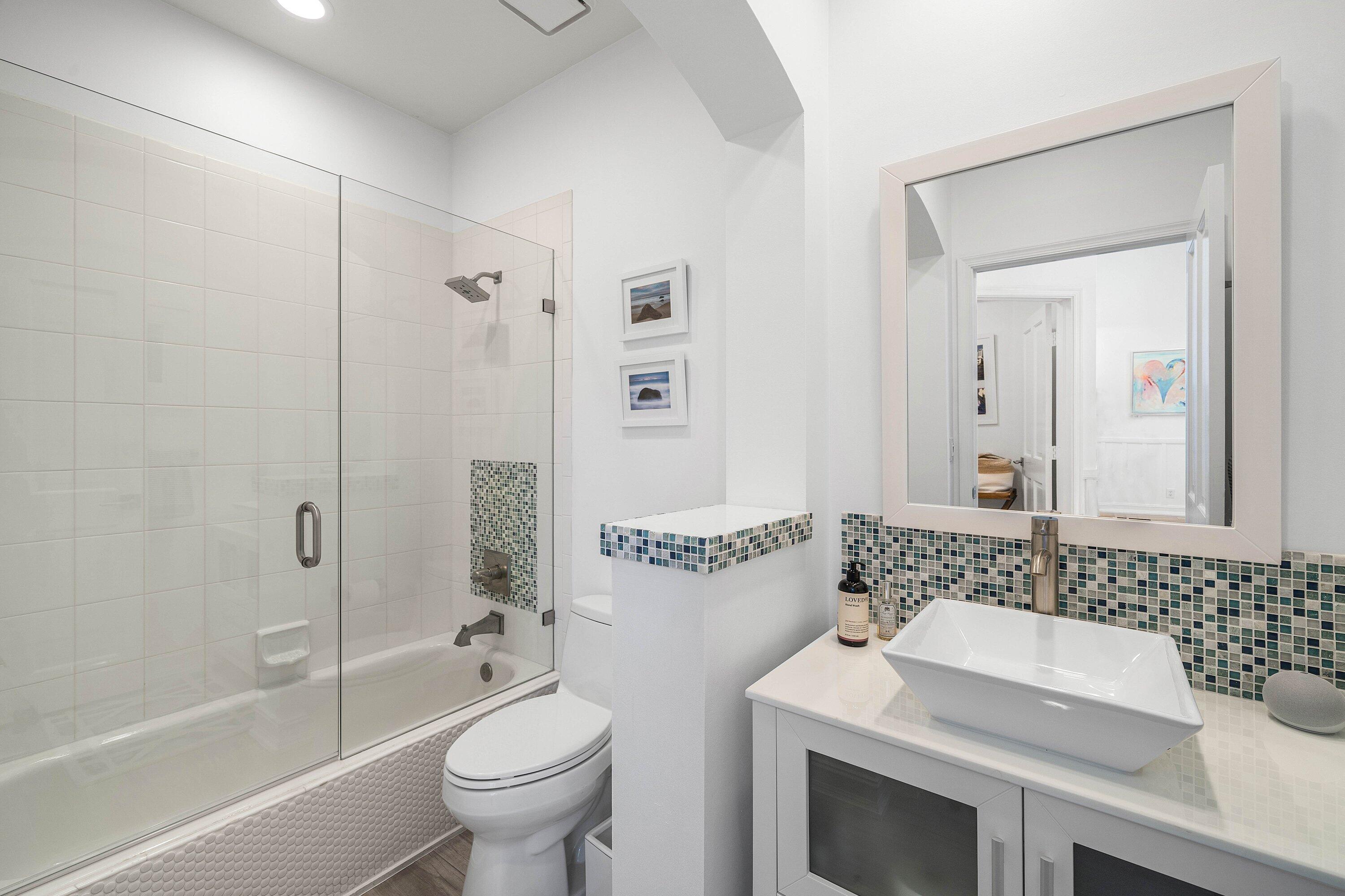 GLADES LANDING 2 - Residential