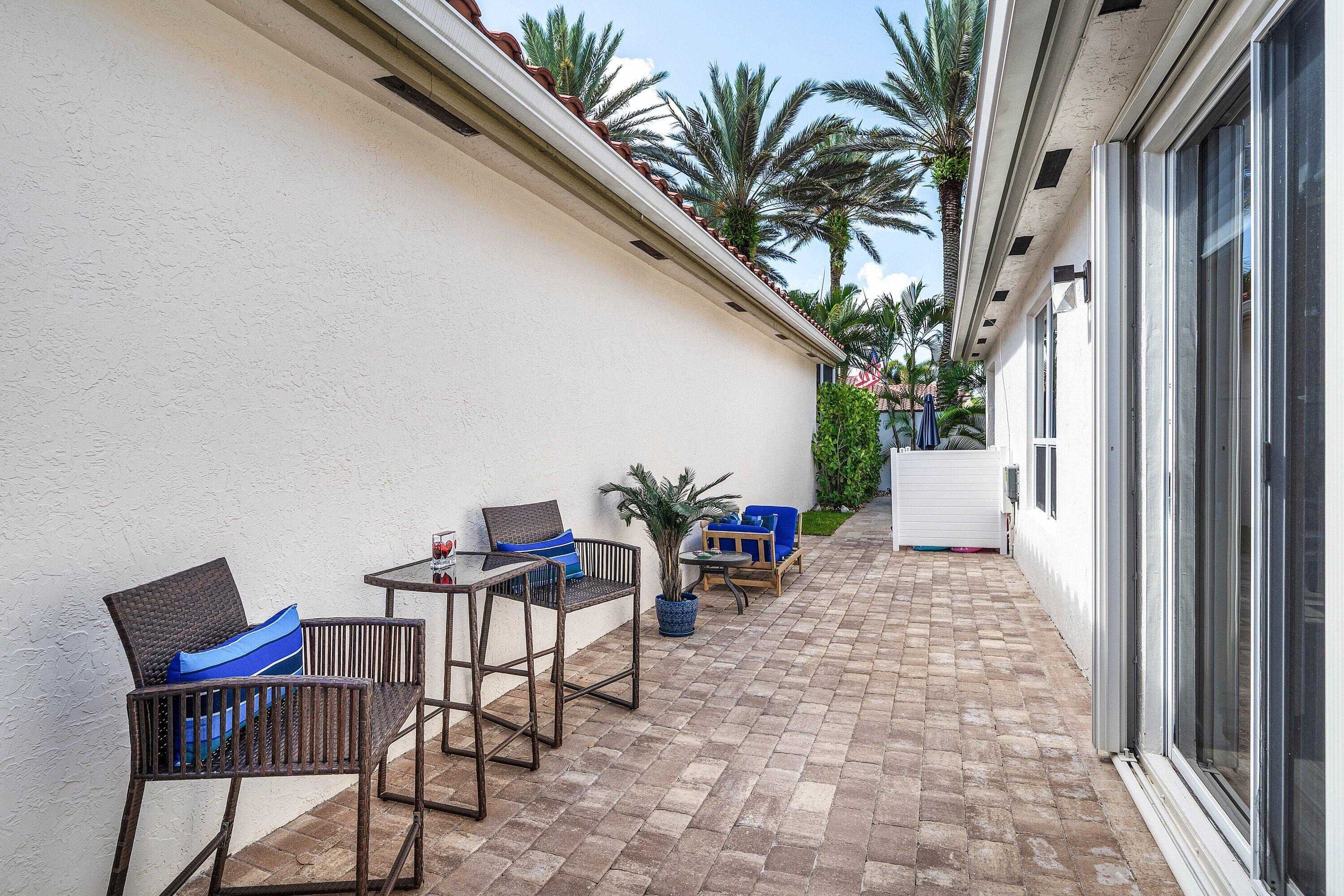 GLADES LANDING 2 - Residential
