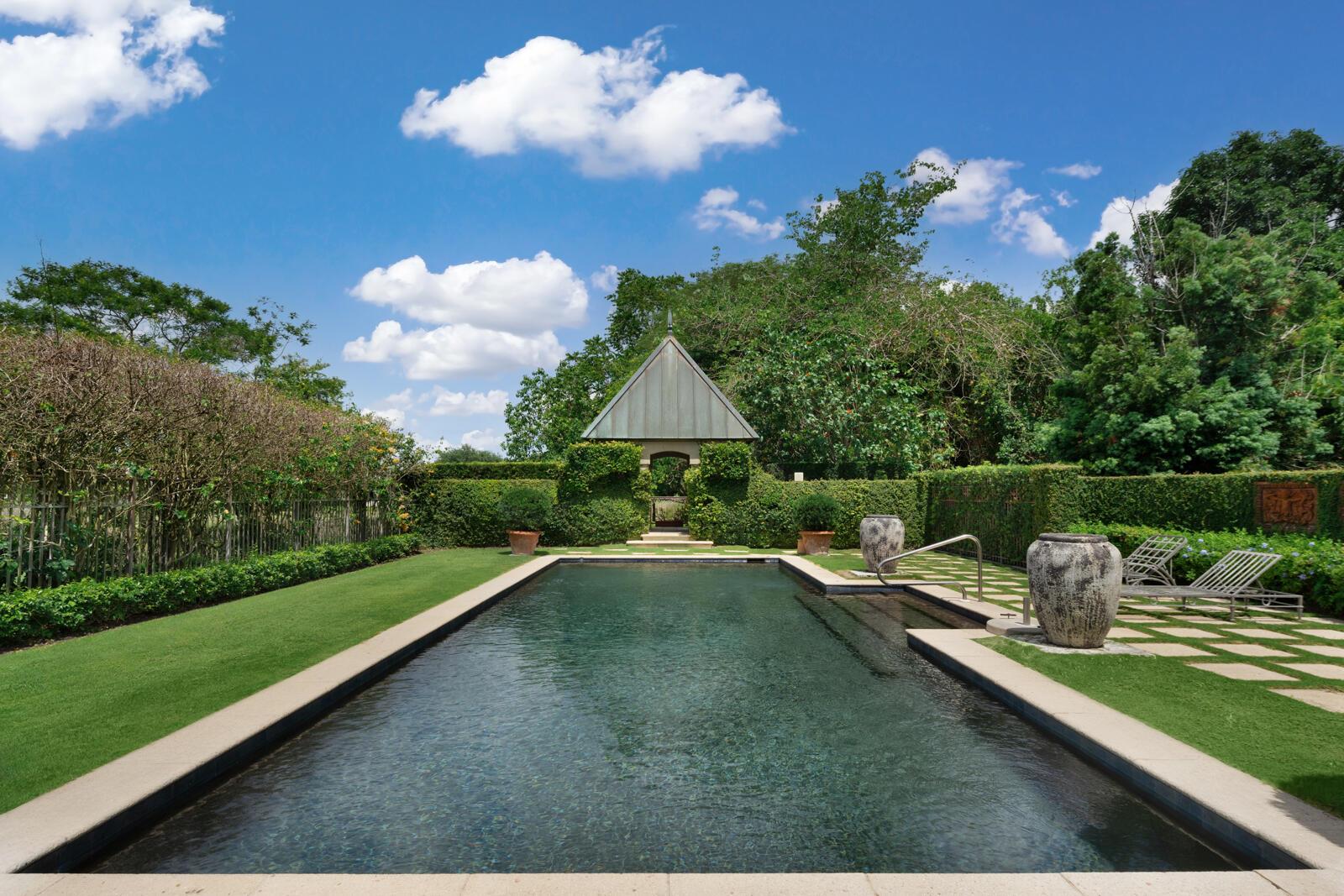 BRIDLE PATH OF Palm Beach Polo & Country Club - Residential