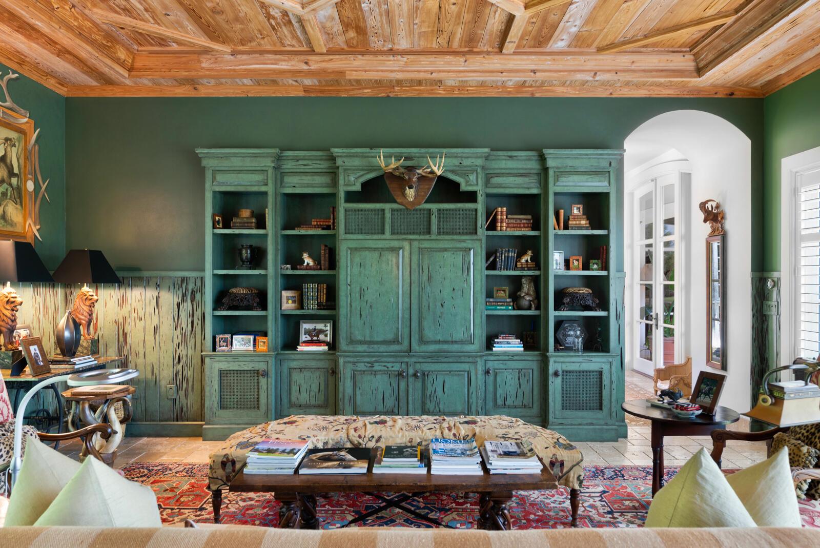BRIDLE PATH OF Palm Beach Polo & Country Club - Residential