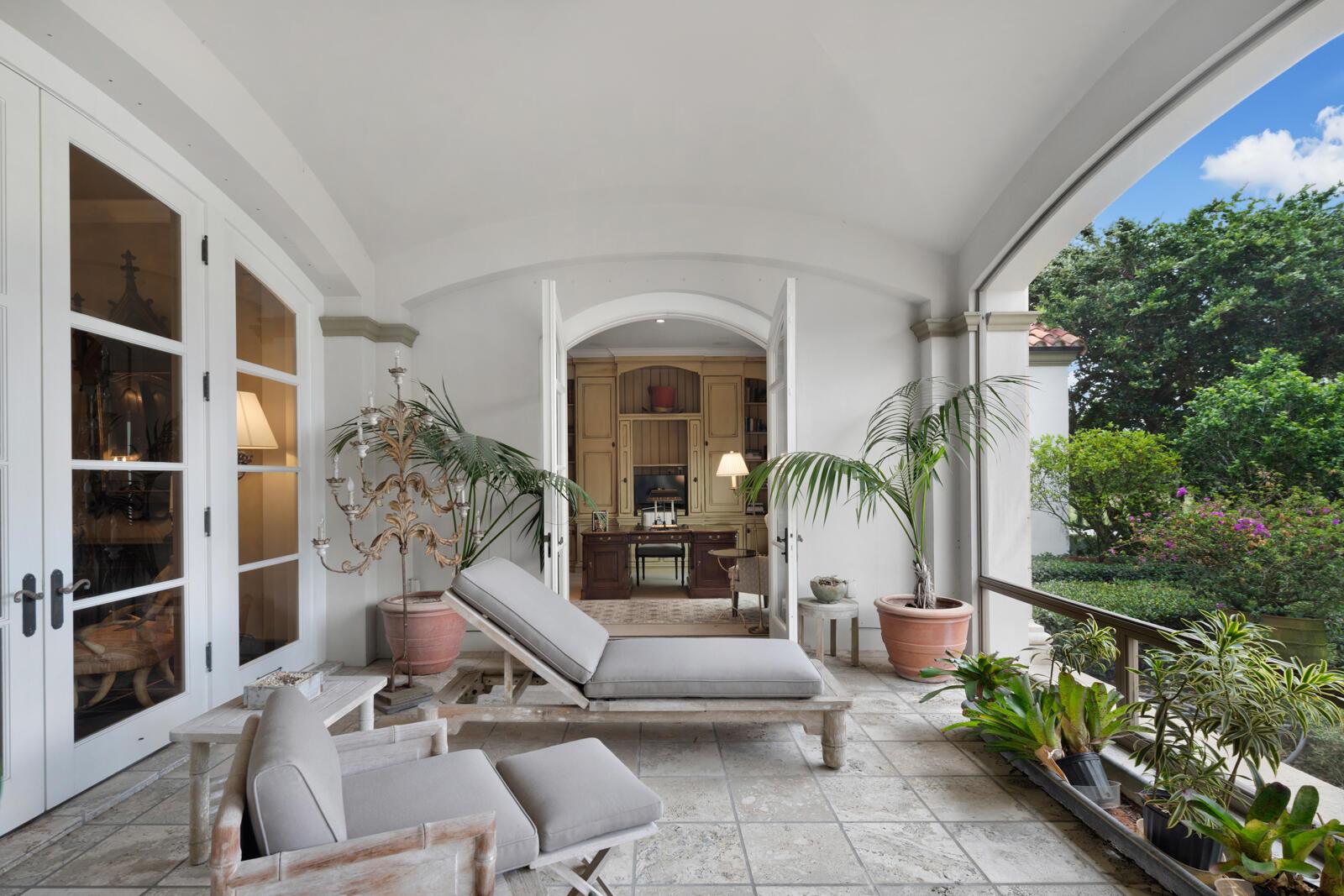 BRIDLE PATH OF Palm Beach Polo & Country Club - Residential