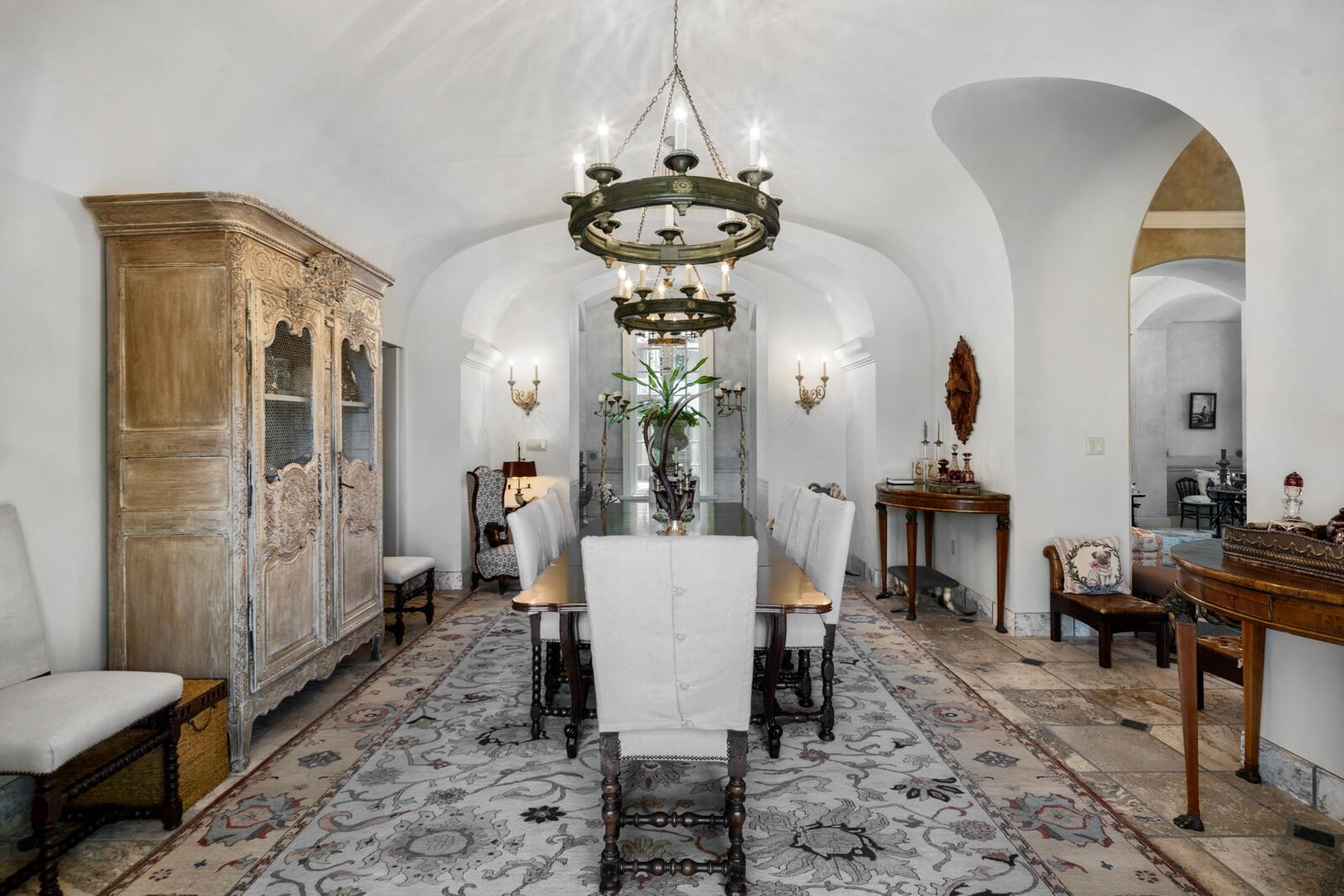 BRIDLE PATH OF Palm Beach Polo & Country Club - Residential