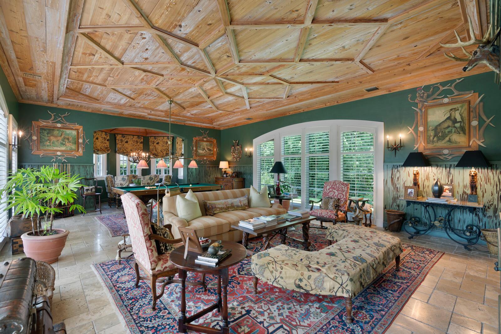 BRIDLE PATH OF Palm Beach Polo & Country Club - Residential