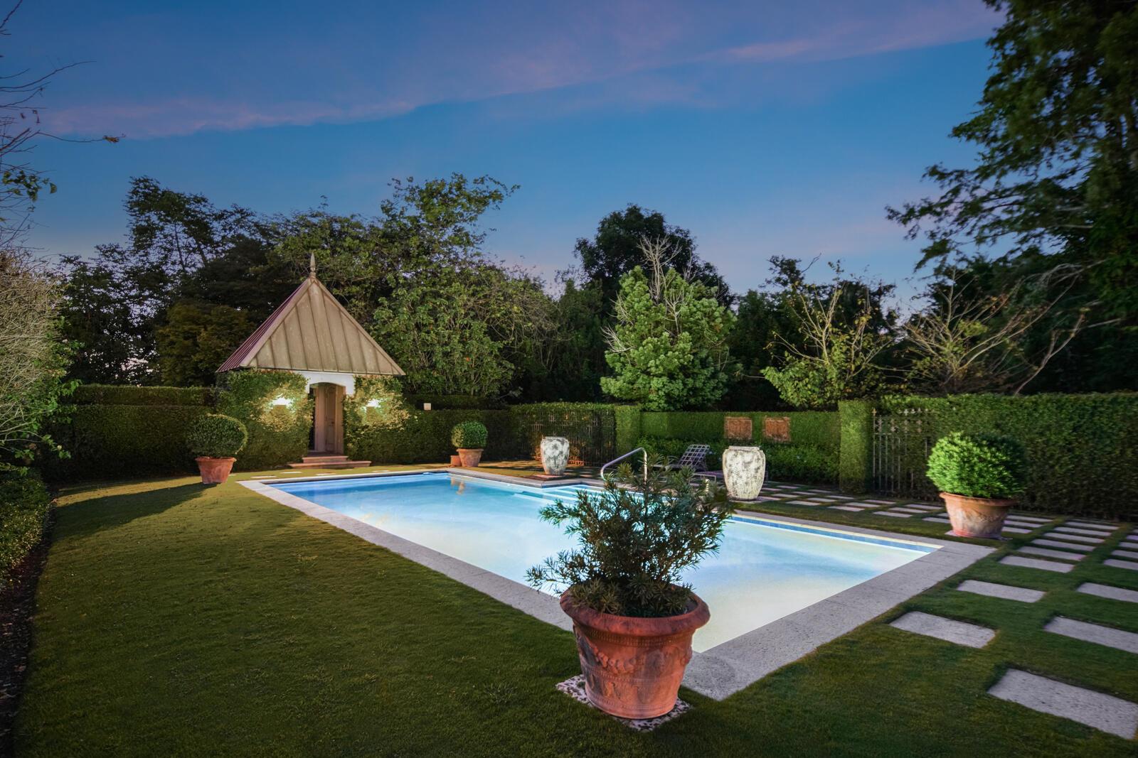 BRIDLE PATH OF Palm Beach Polo & Country Club - Residential