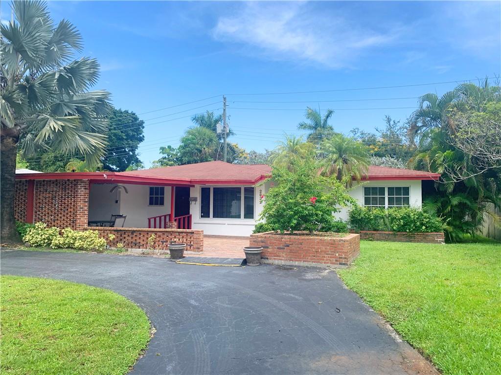 JENADA VILLAS - Residential