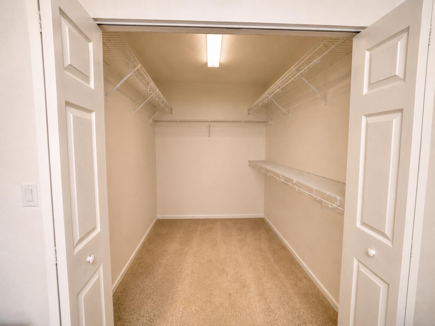 YARDLEY CONDOMINIUM F - Residential