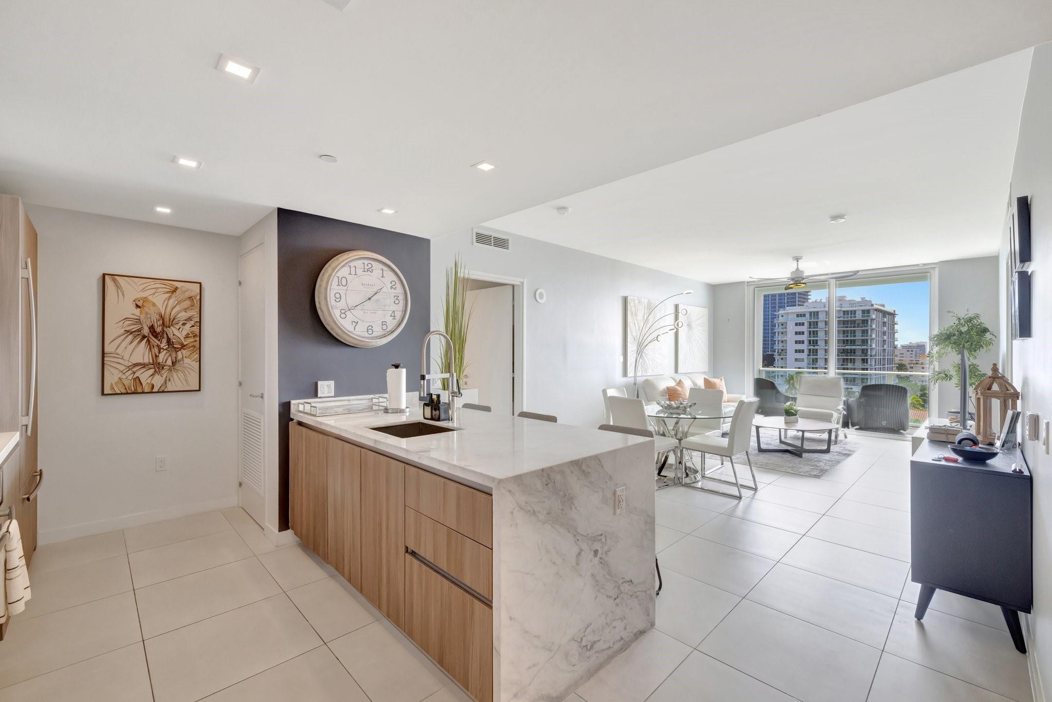 TIFFANY HOUSE CONDO - Residential