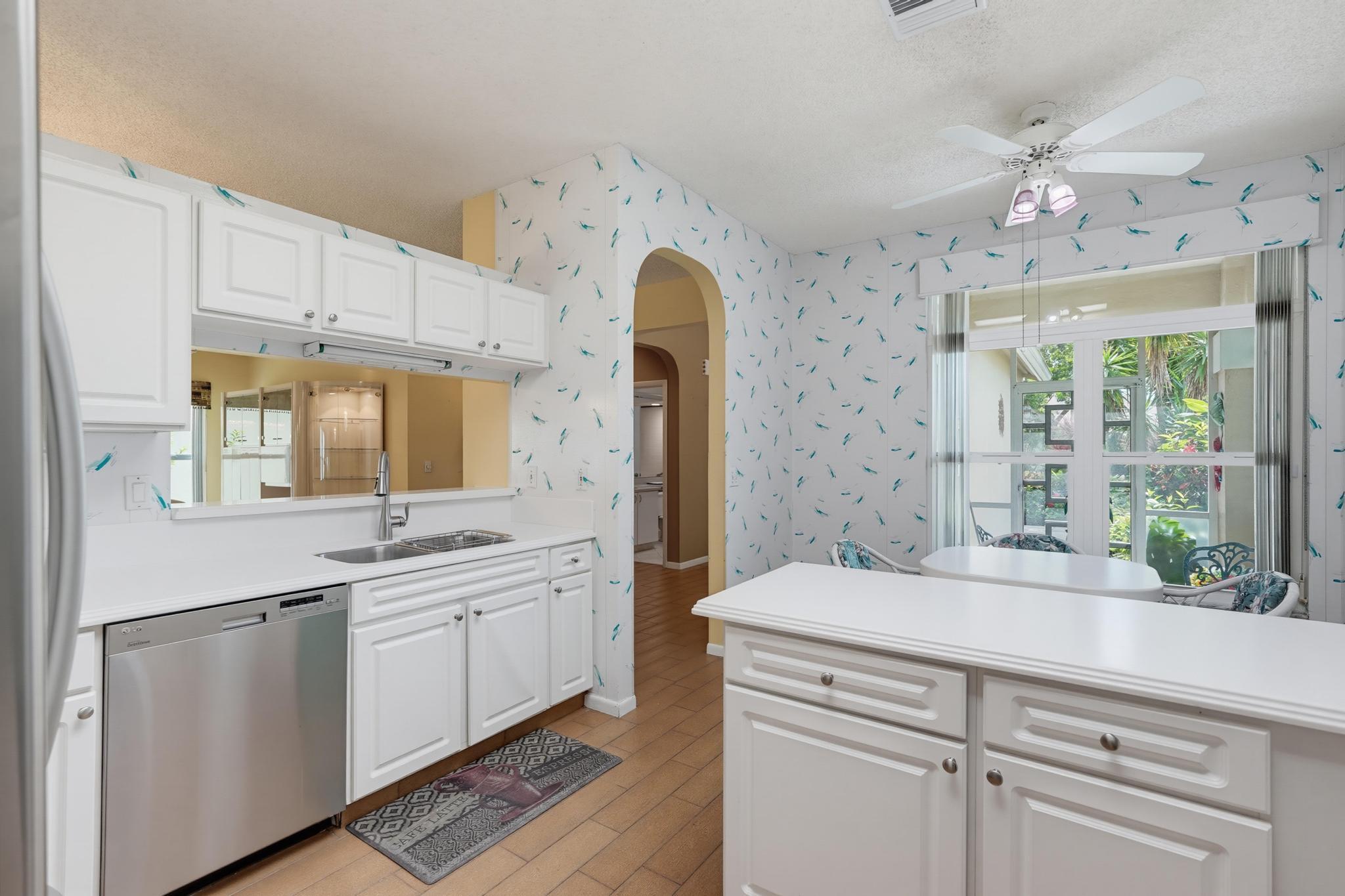 PINE RIDGE AT DELRAY BEACH - Residential