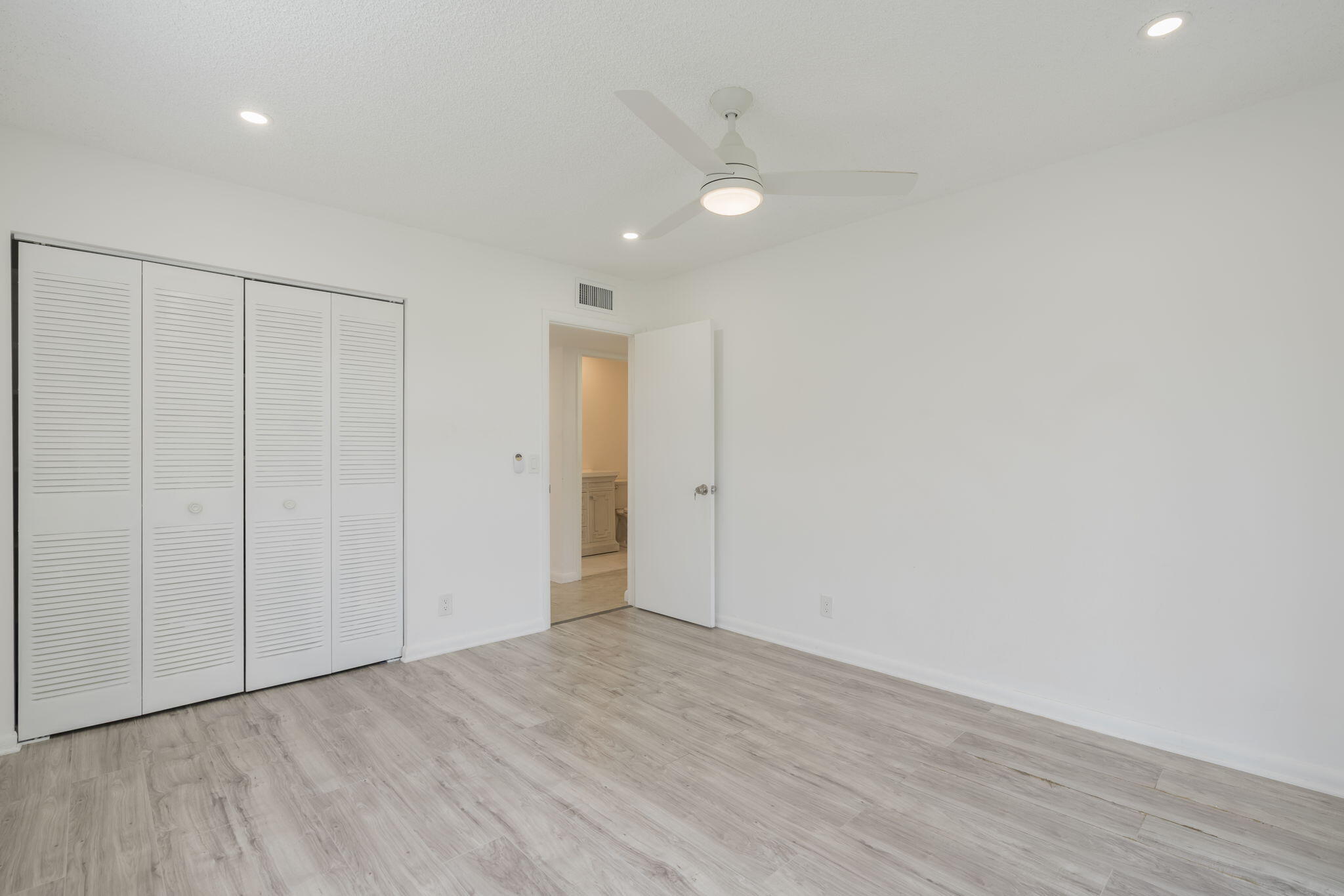 KINGS POINT NORMANDY CONDOS - Residential