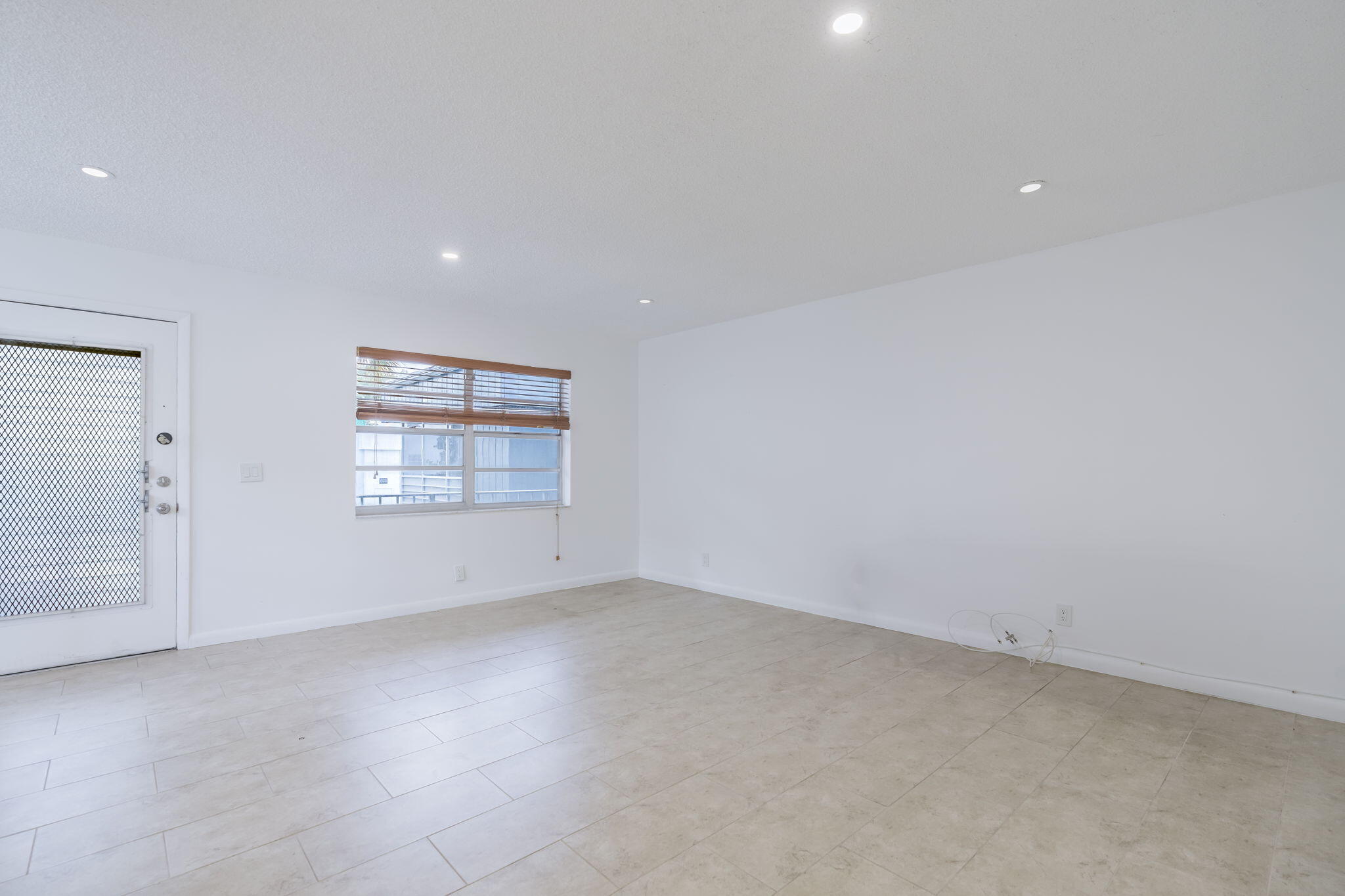 KINGS POINT NORMANDY CONDOS - Residential