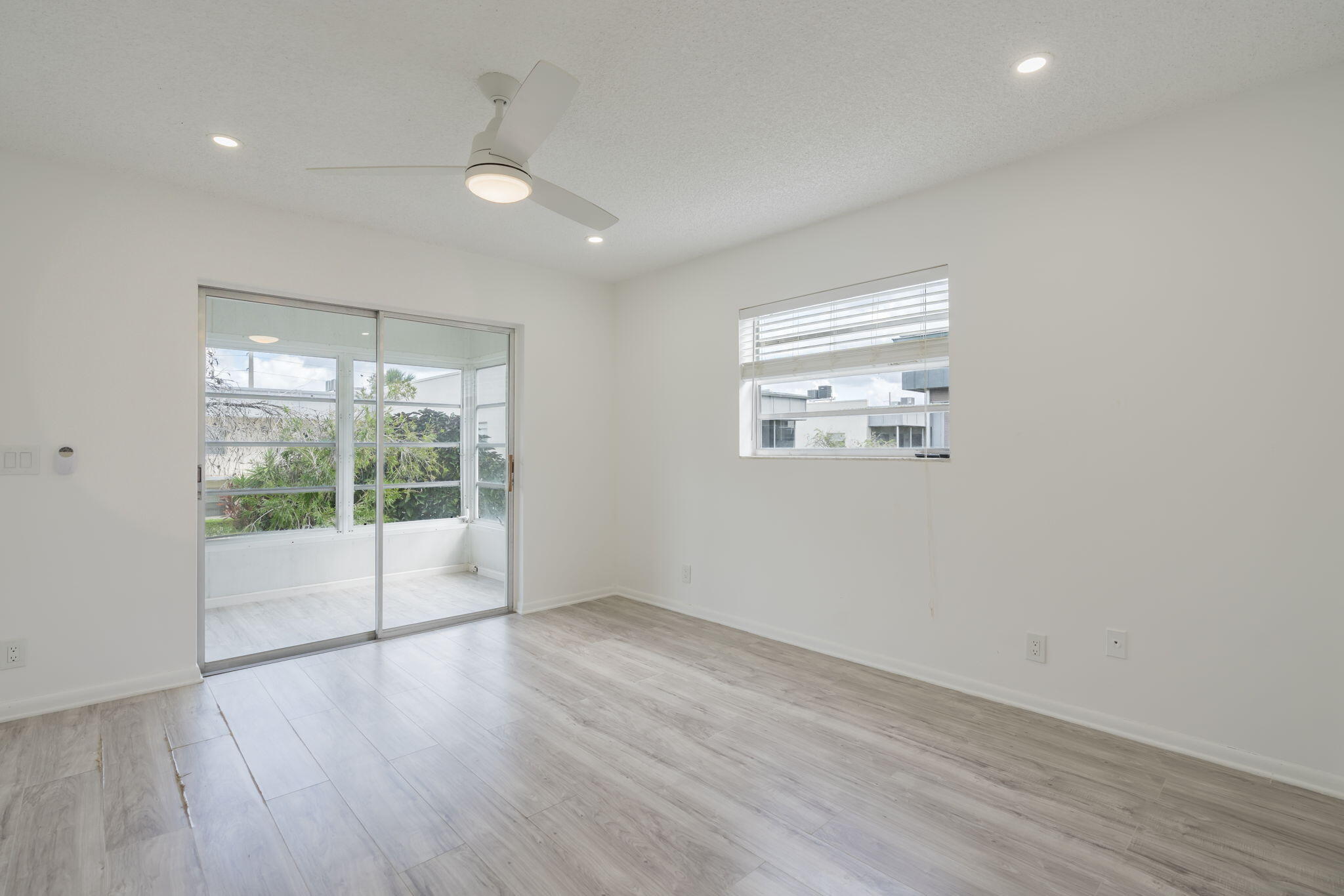 KINGS POINT NORMANDY CONDOS - Residential