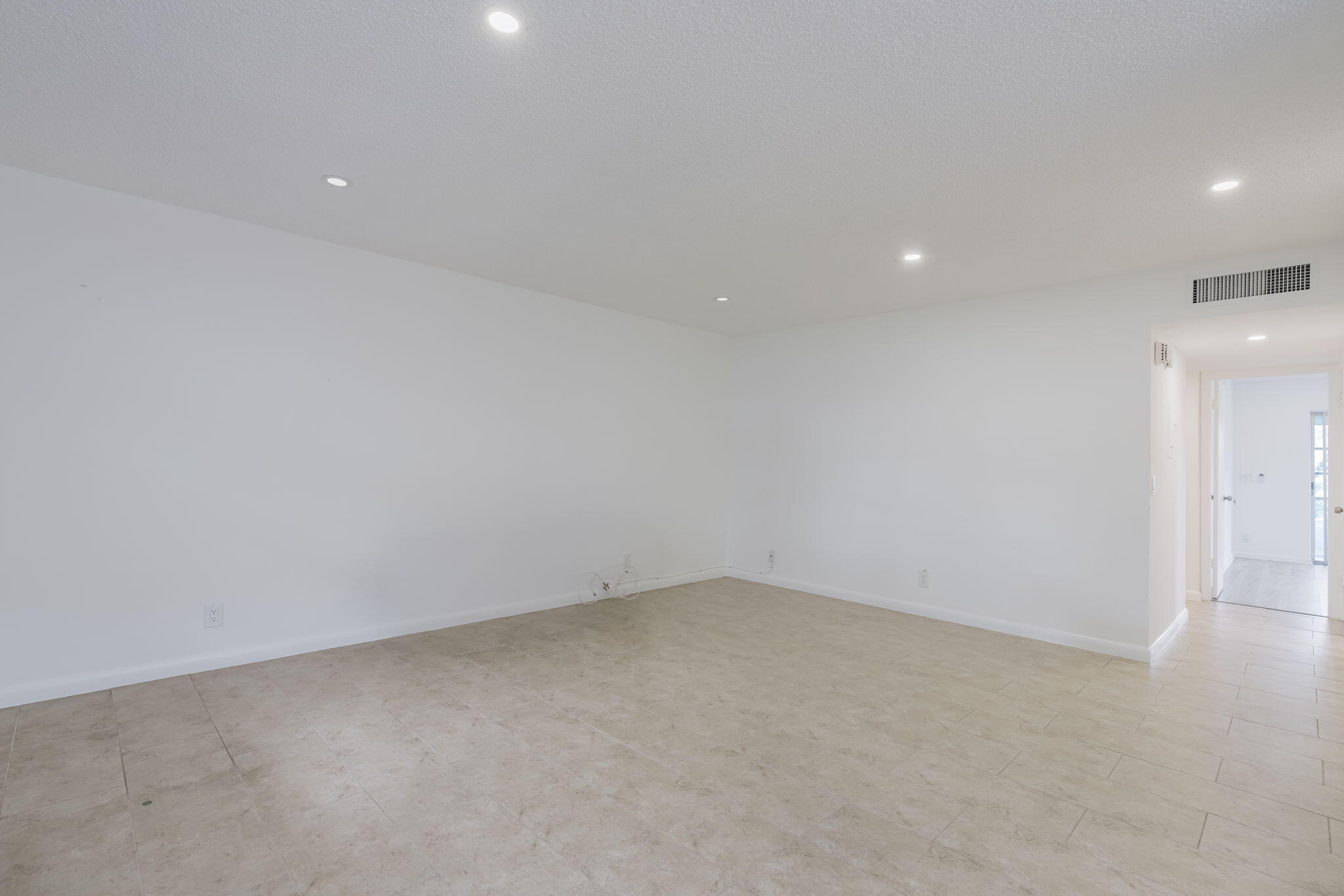 KINGS POINT NORMANDY CONDOS - Residential