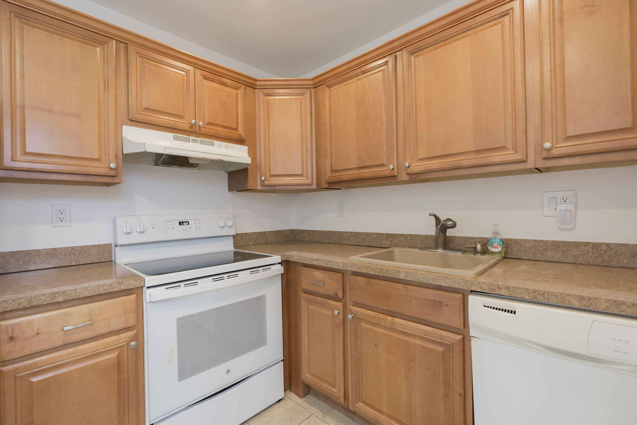 KINGS POINT NORMANDY CONDOS - Residential