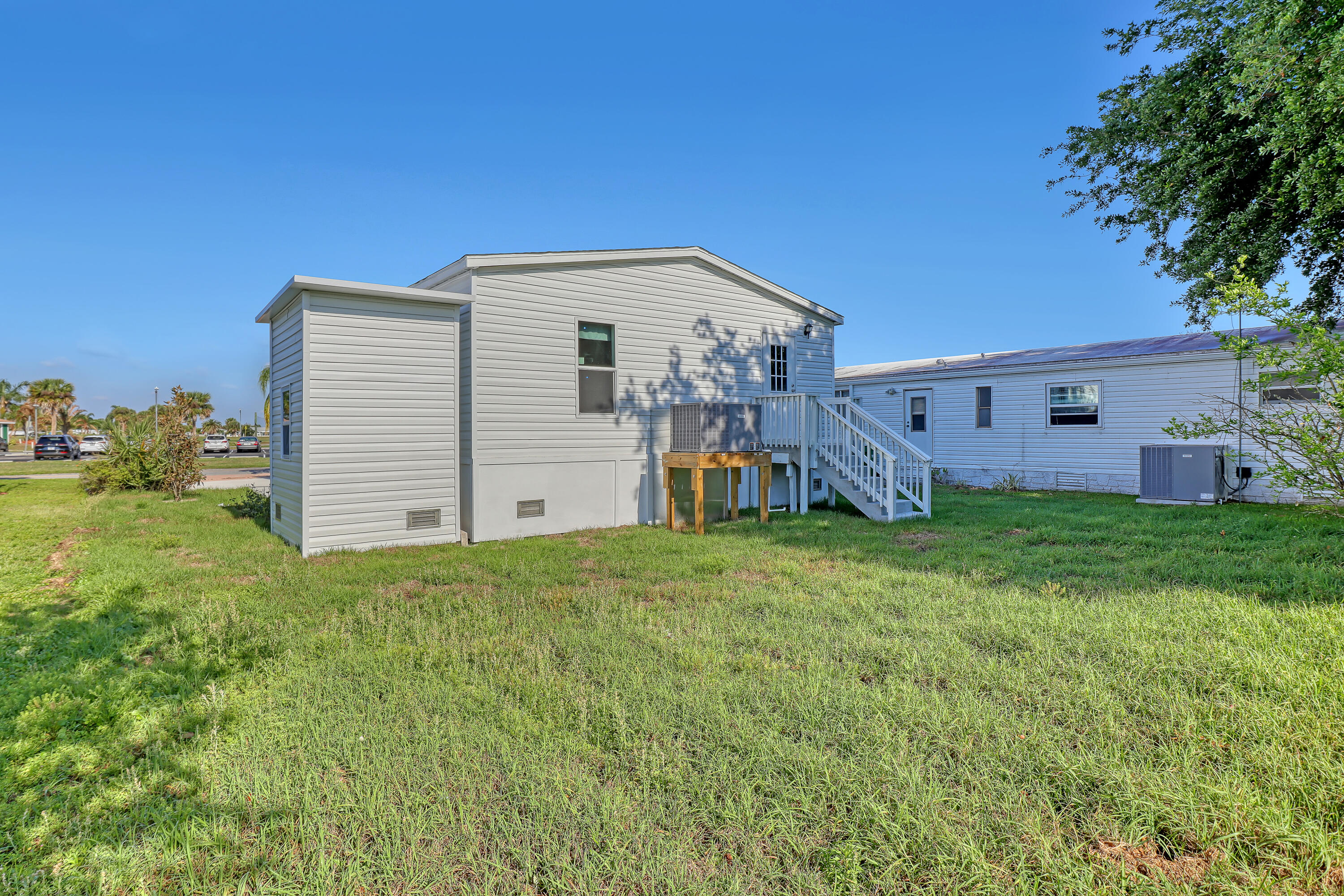 BAREFOOT BAY UNIT 2 PART 10 - Residential