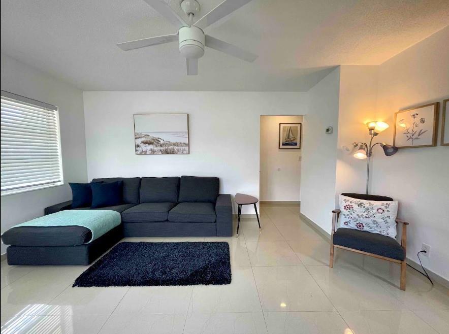 POINCIANA PARK - Residential Lease
