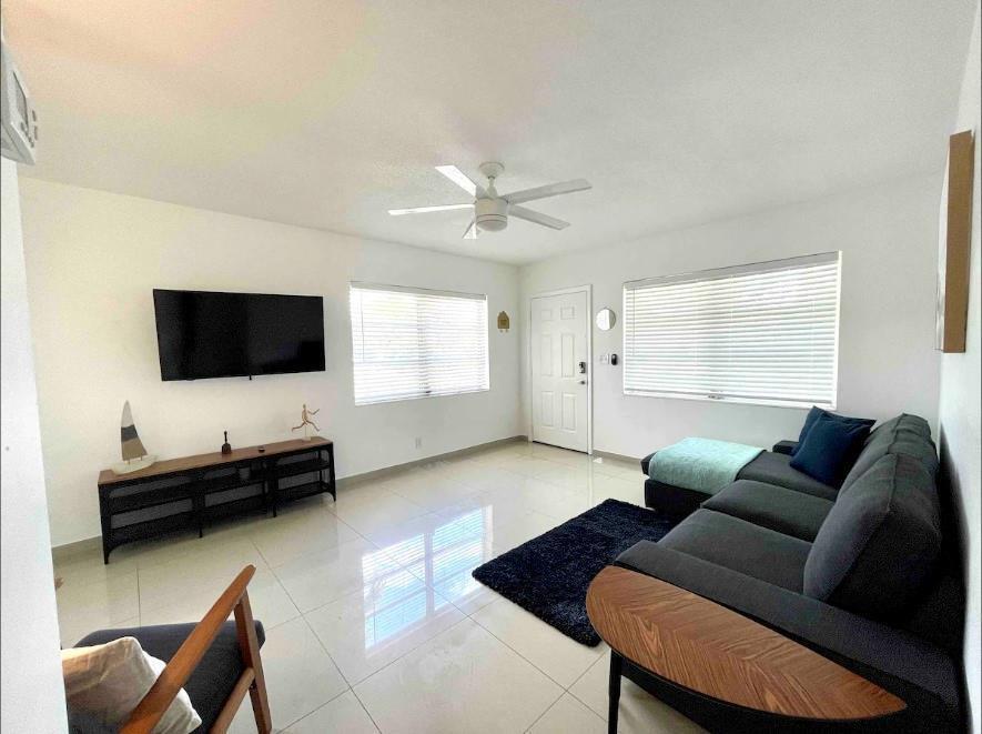 POINCIANA PARK - Residential Lease
