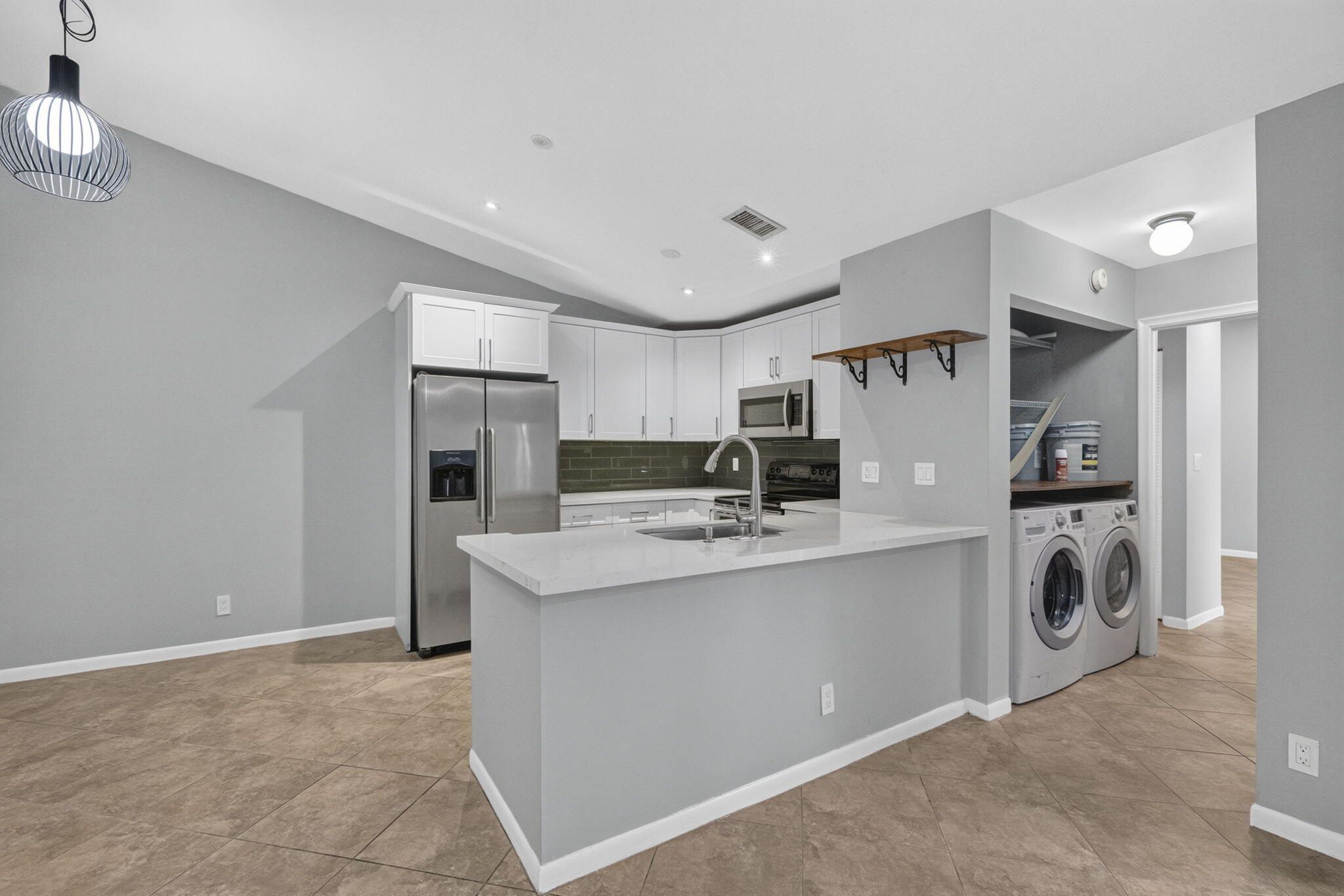 PINES OF OAKLAND FOREST WEST - Residential