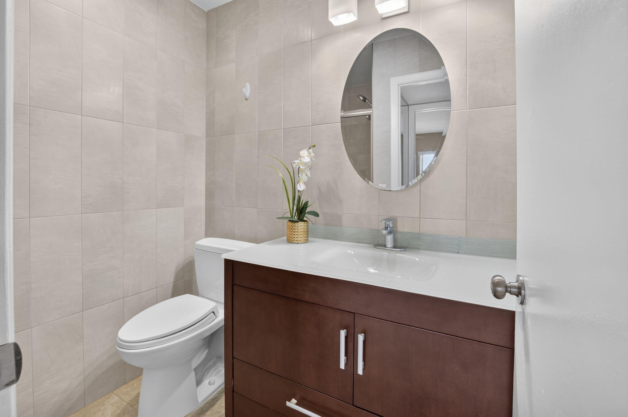 KINGS POINT CAPRI CONDOS - Residential