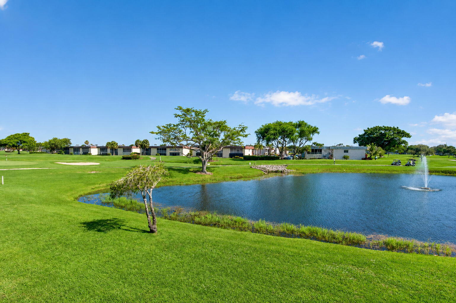 KINGS POINT CAPRI CONDOS - Residential
