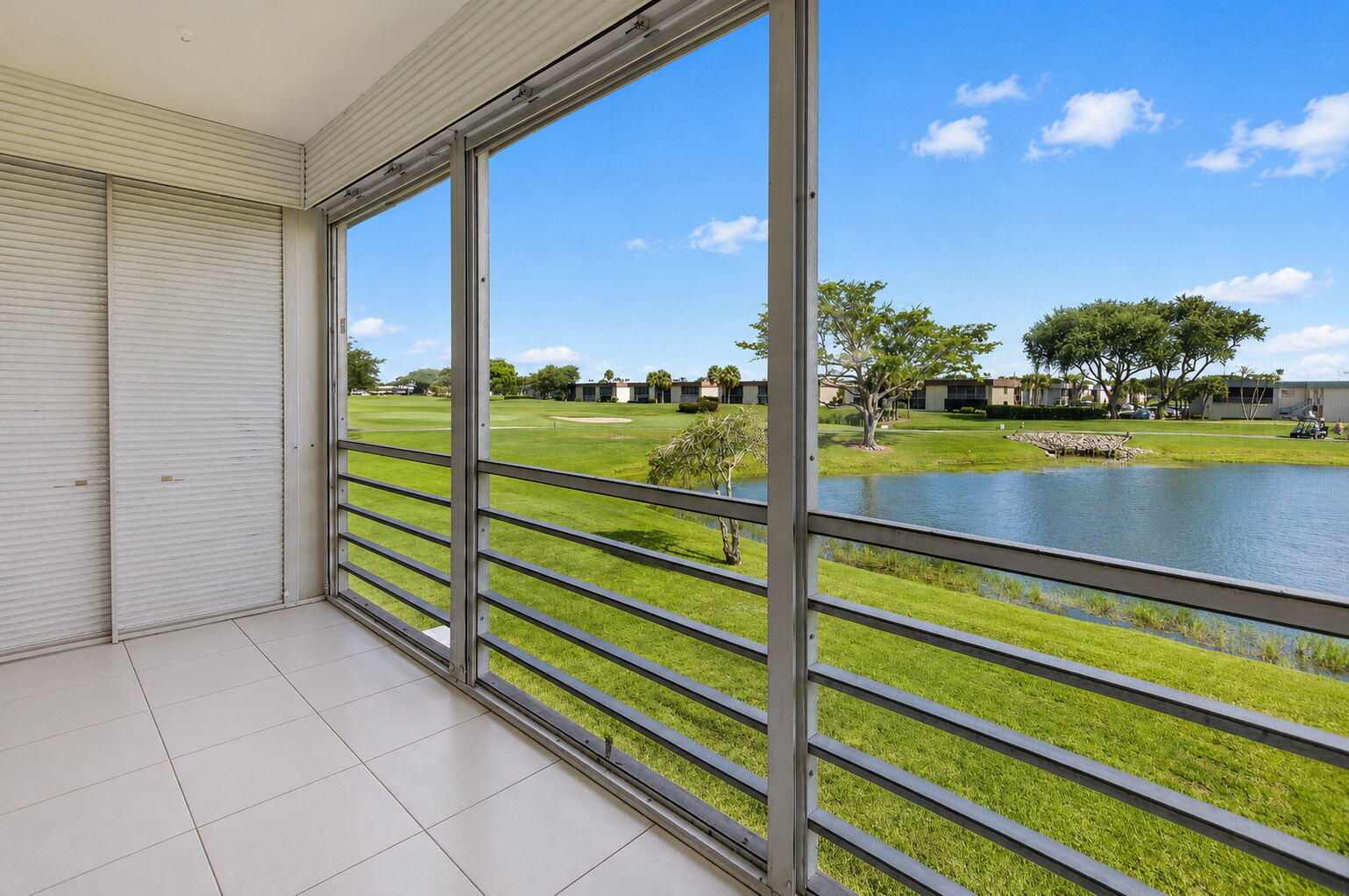 KINGS POINT CAPRI CONDOS - Residential
