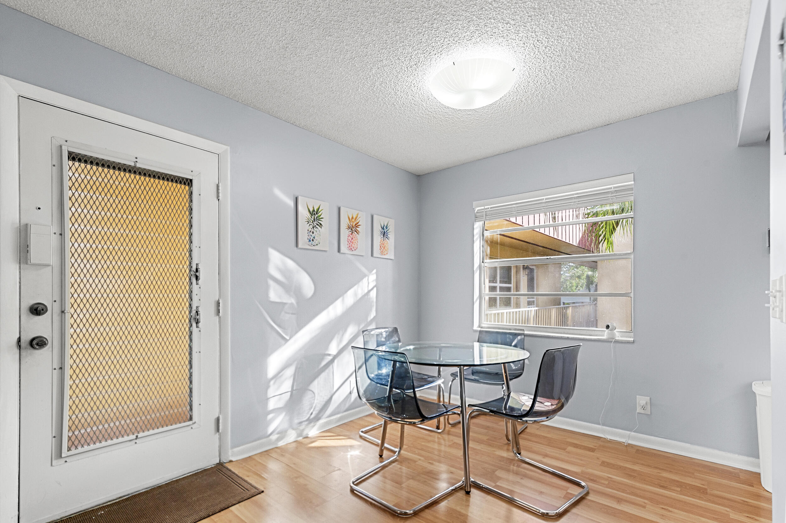 KINGS POINT FLANDERS CONDOS - Residential