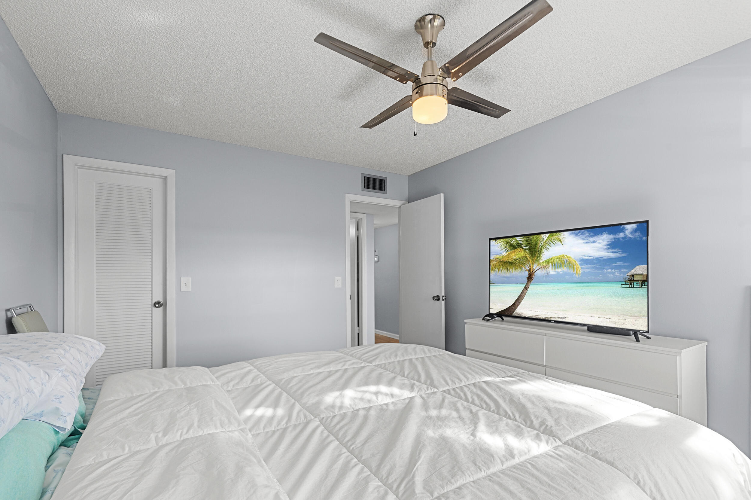 KINGS POINT FLANDERS CONDOS - Residential