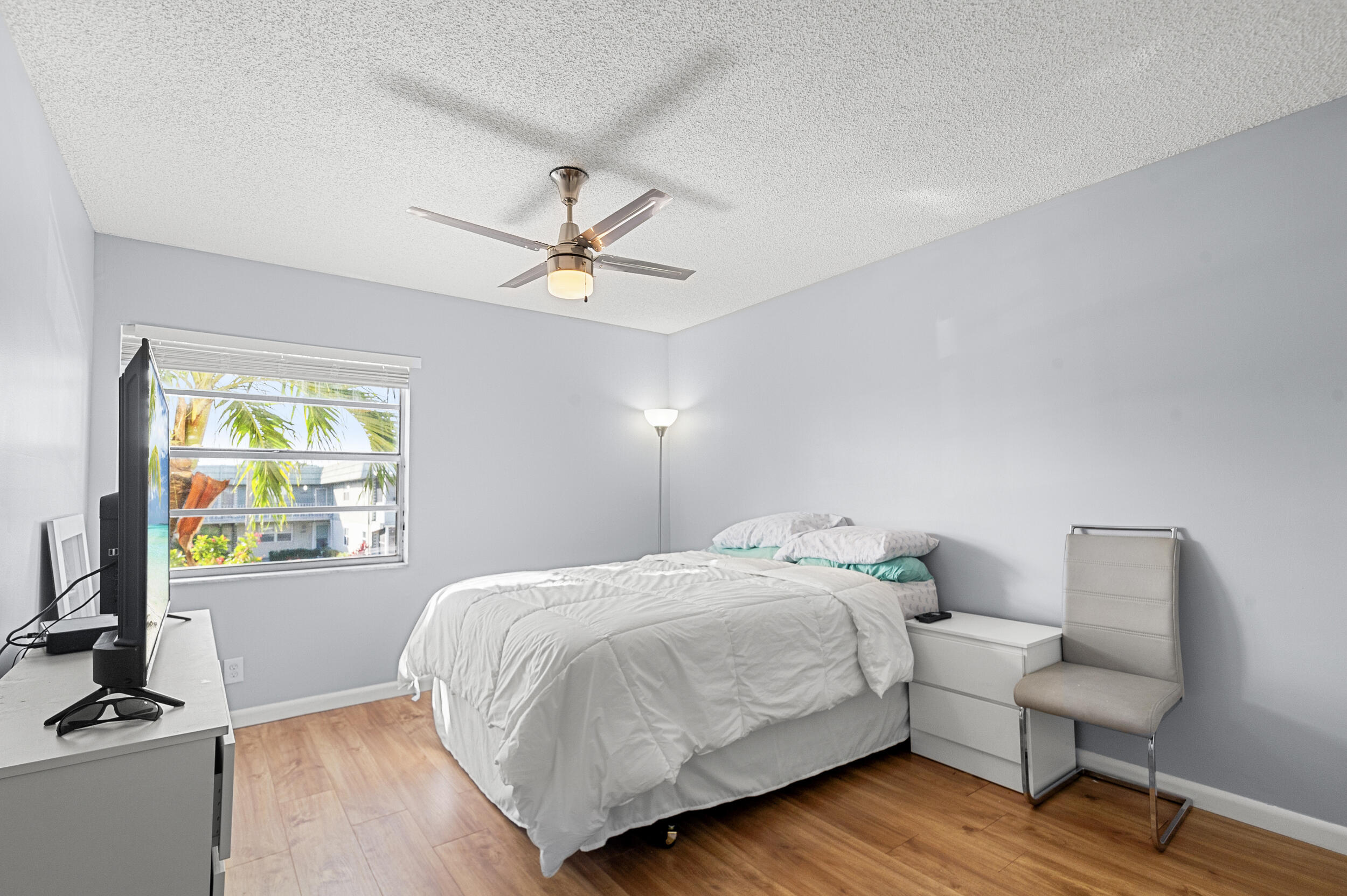 KINGS POINT FLANDERS CONDOS - Residential
