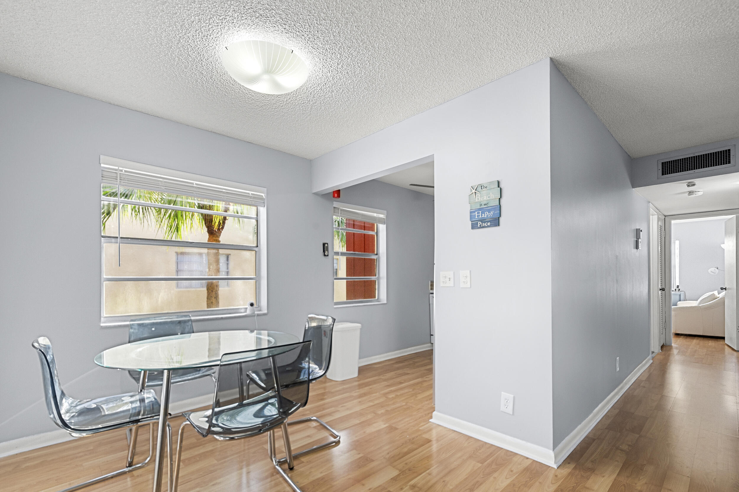 KINGS POINT FLANDERS CONDOS - Residential