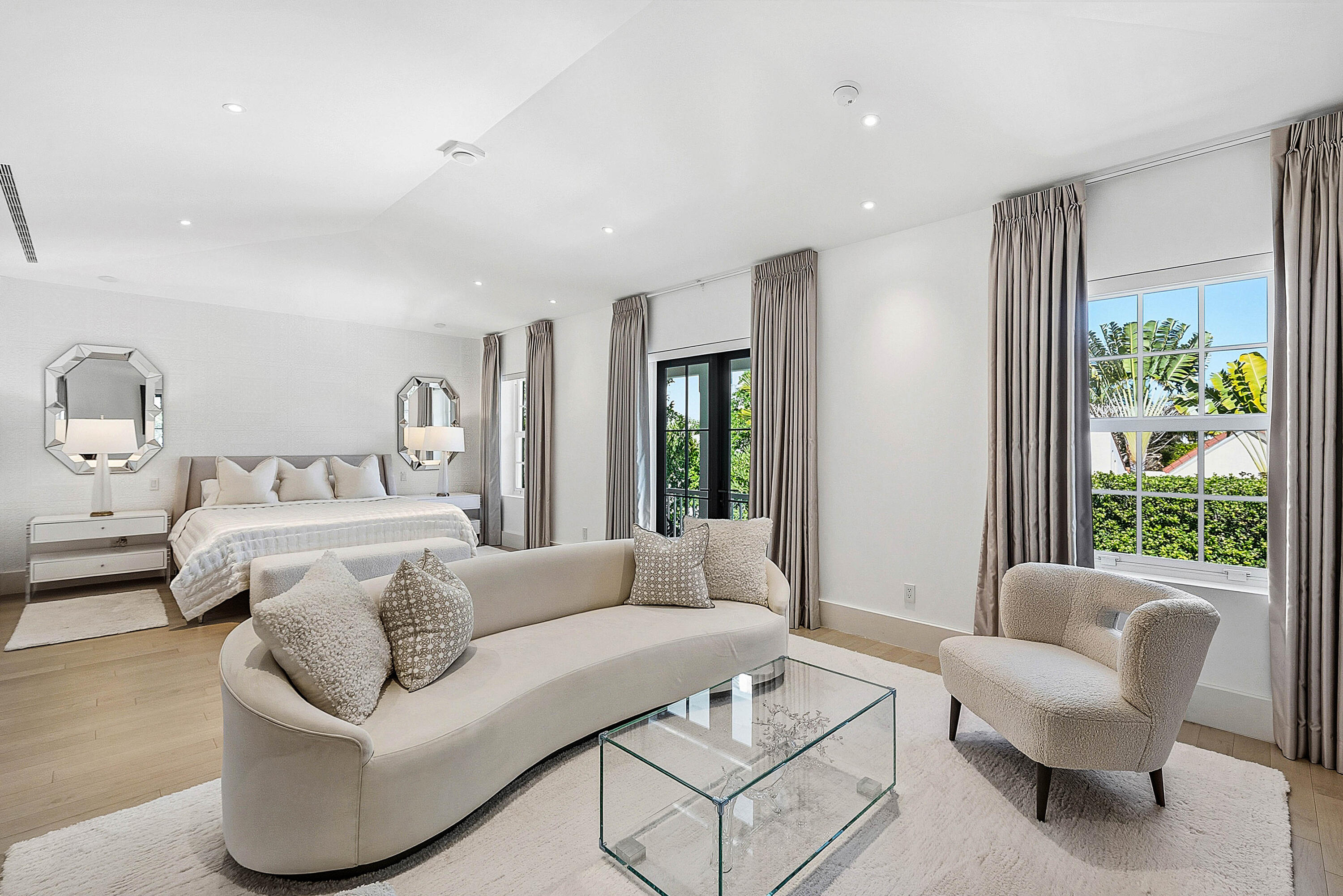 ROYAL PARK - Residential