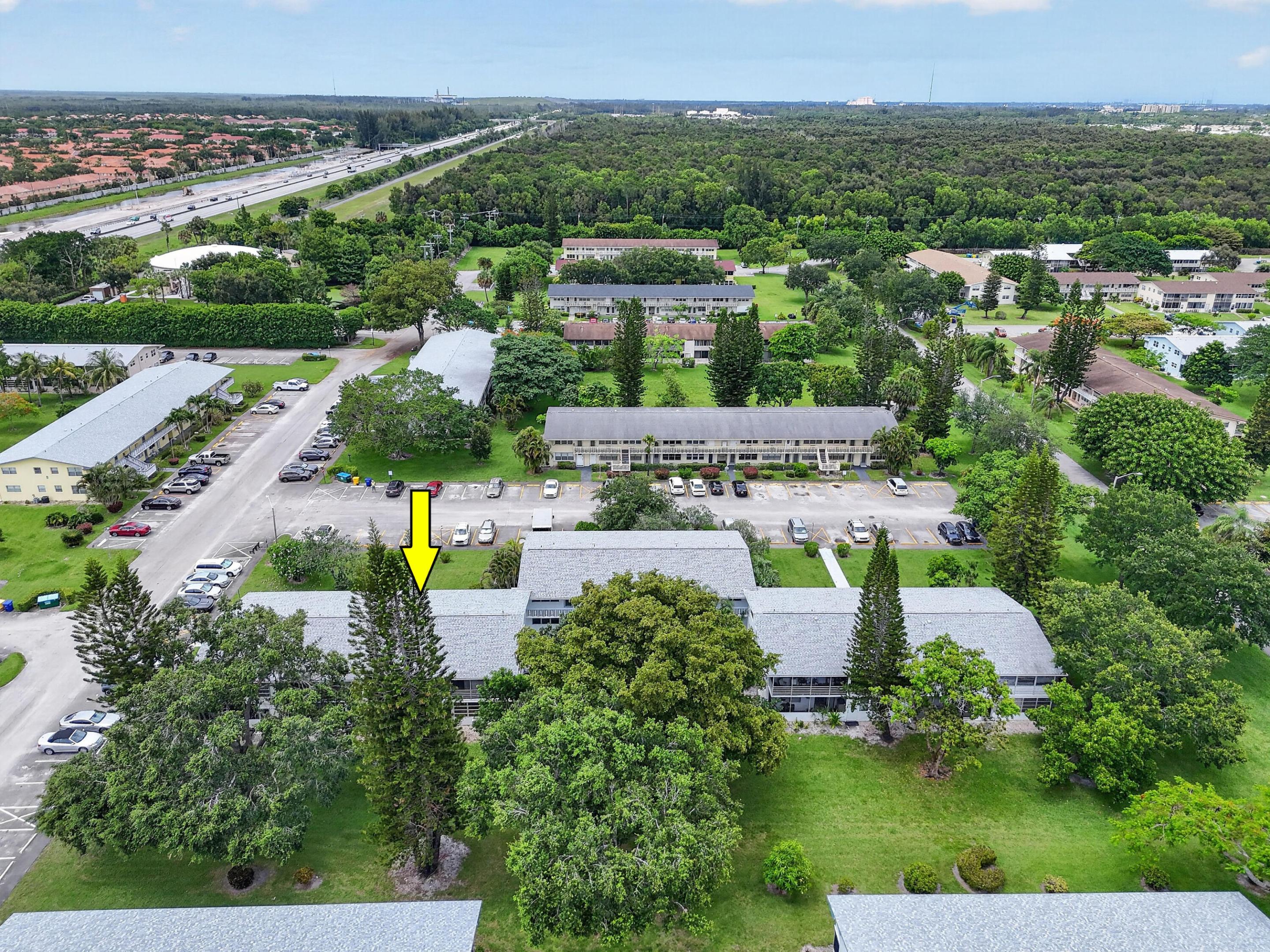 SUSSEX CONDO - Residential