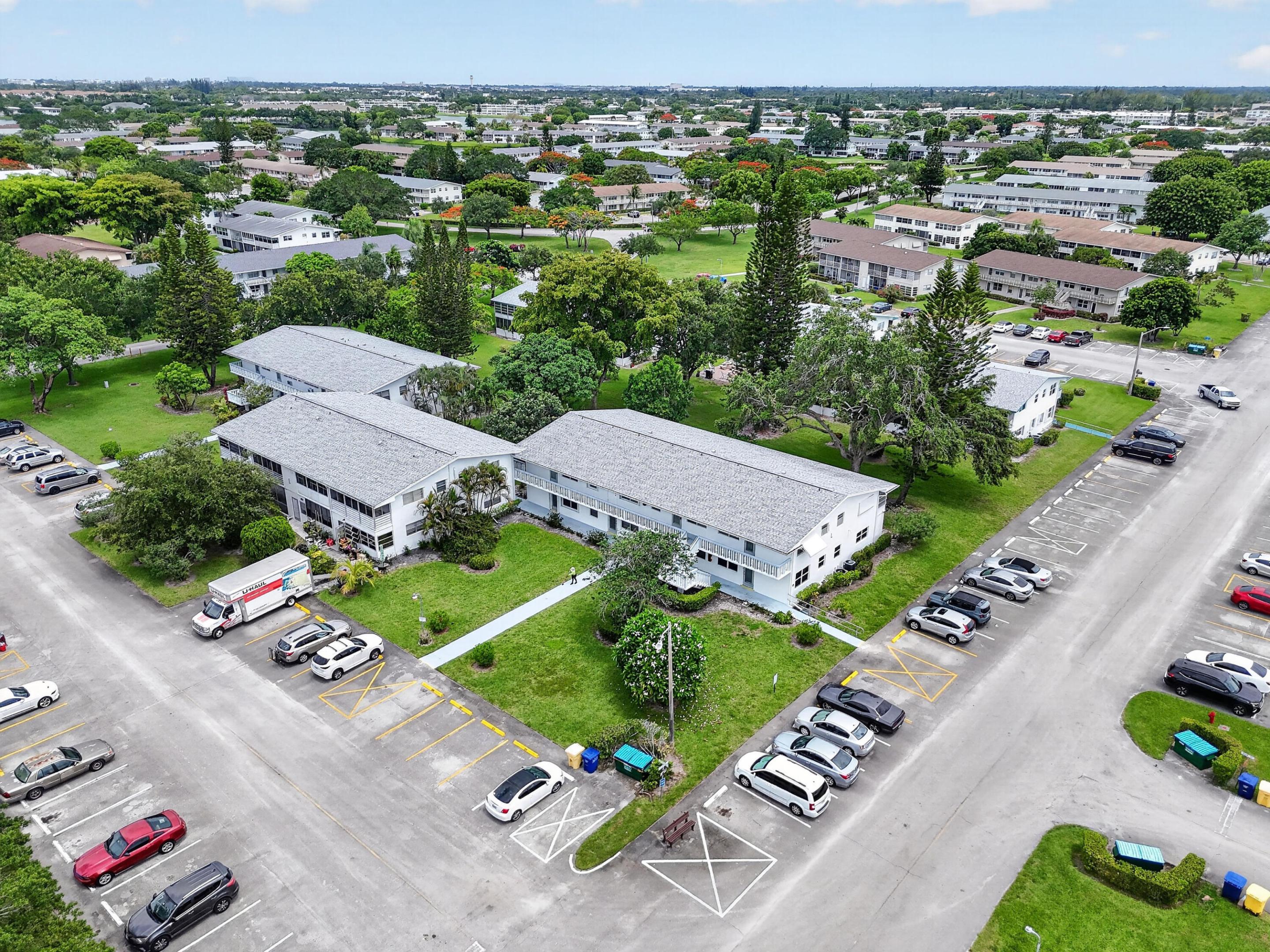 SUSSEX CONDO - Residential