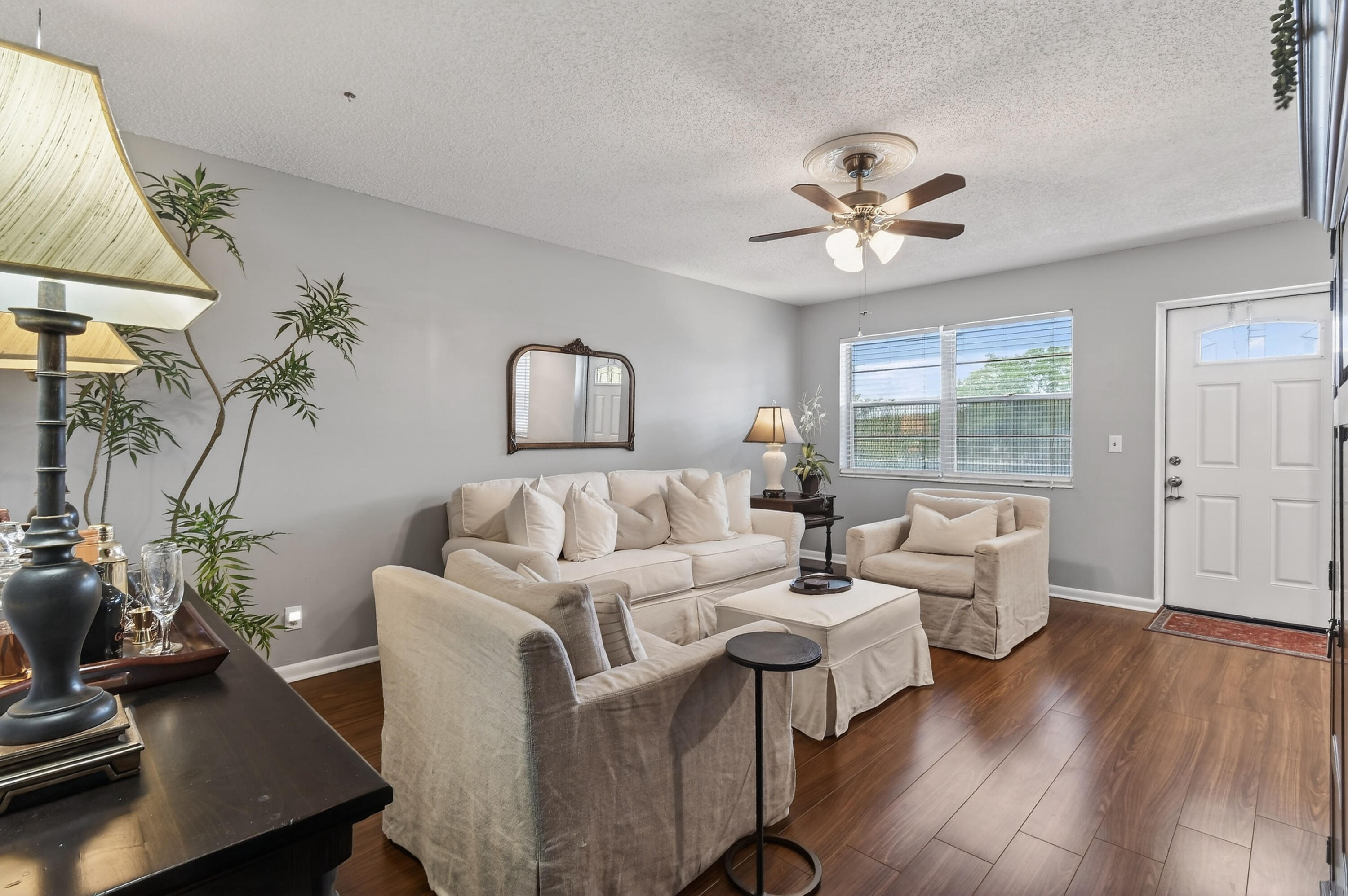 SUSSEX CONDO - Residential