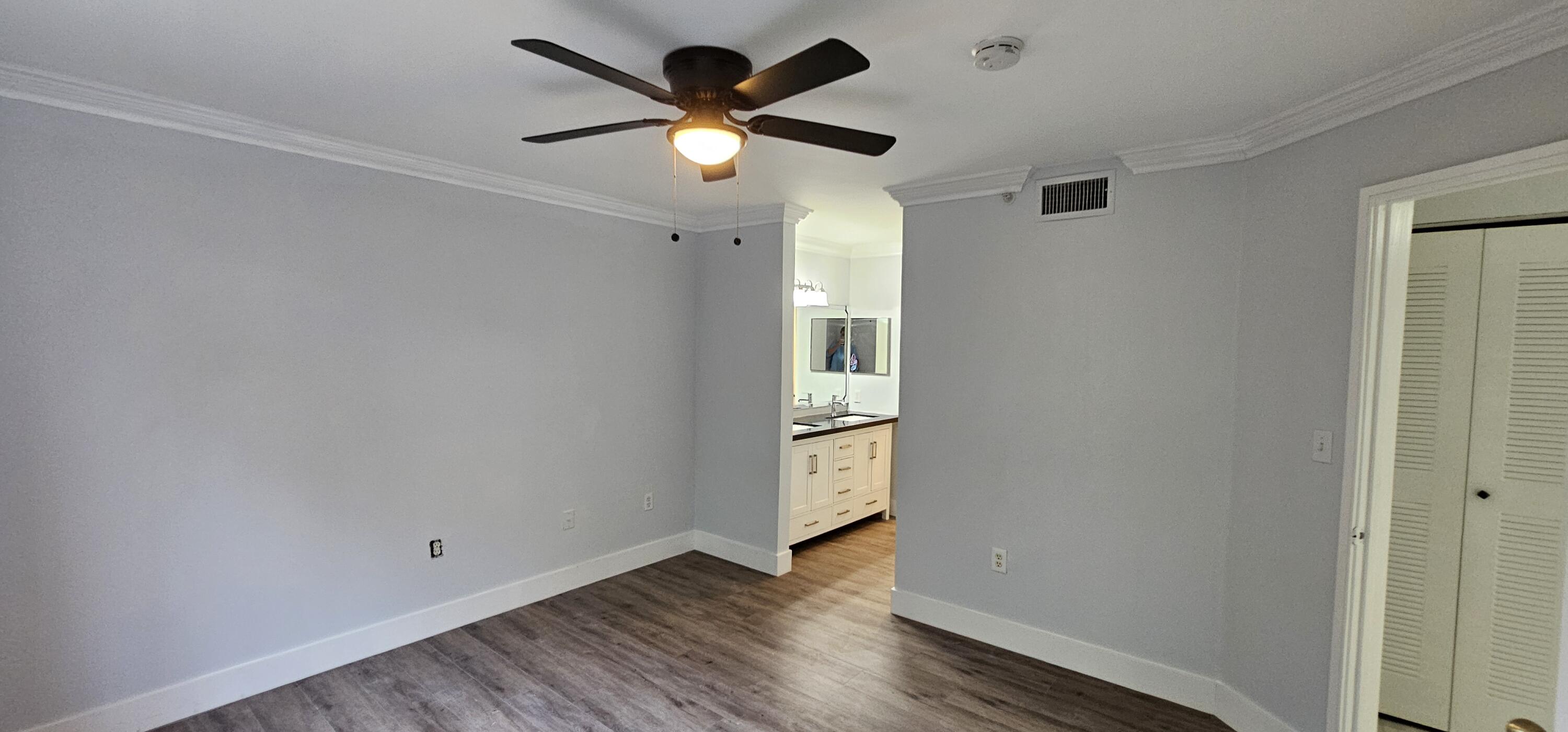 HYPOLUXOS MARINERS CAY CONDO - Residential Lease