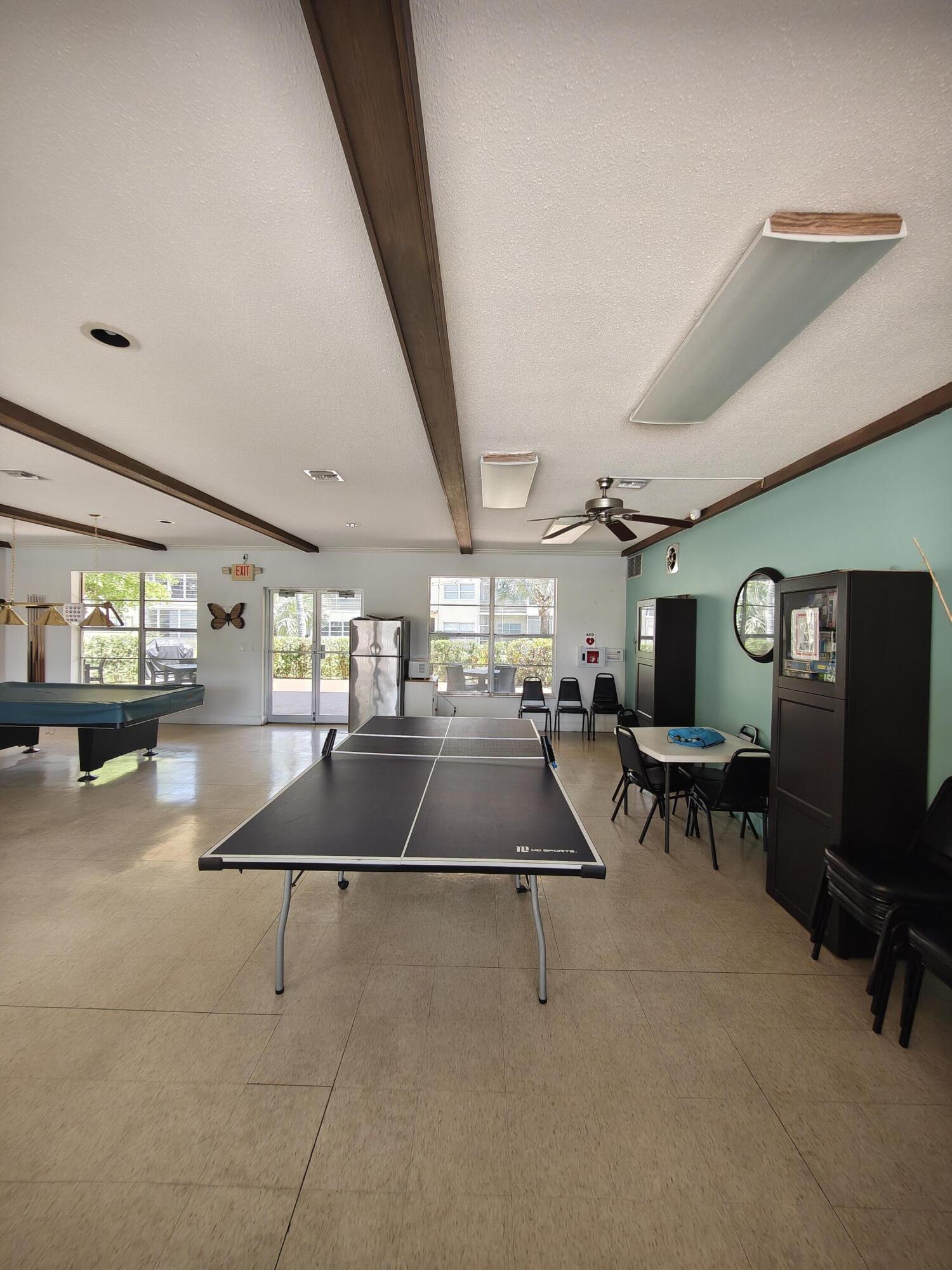 JARRET HALL CONDO - Residential