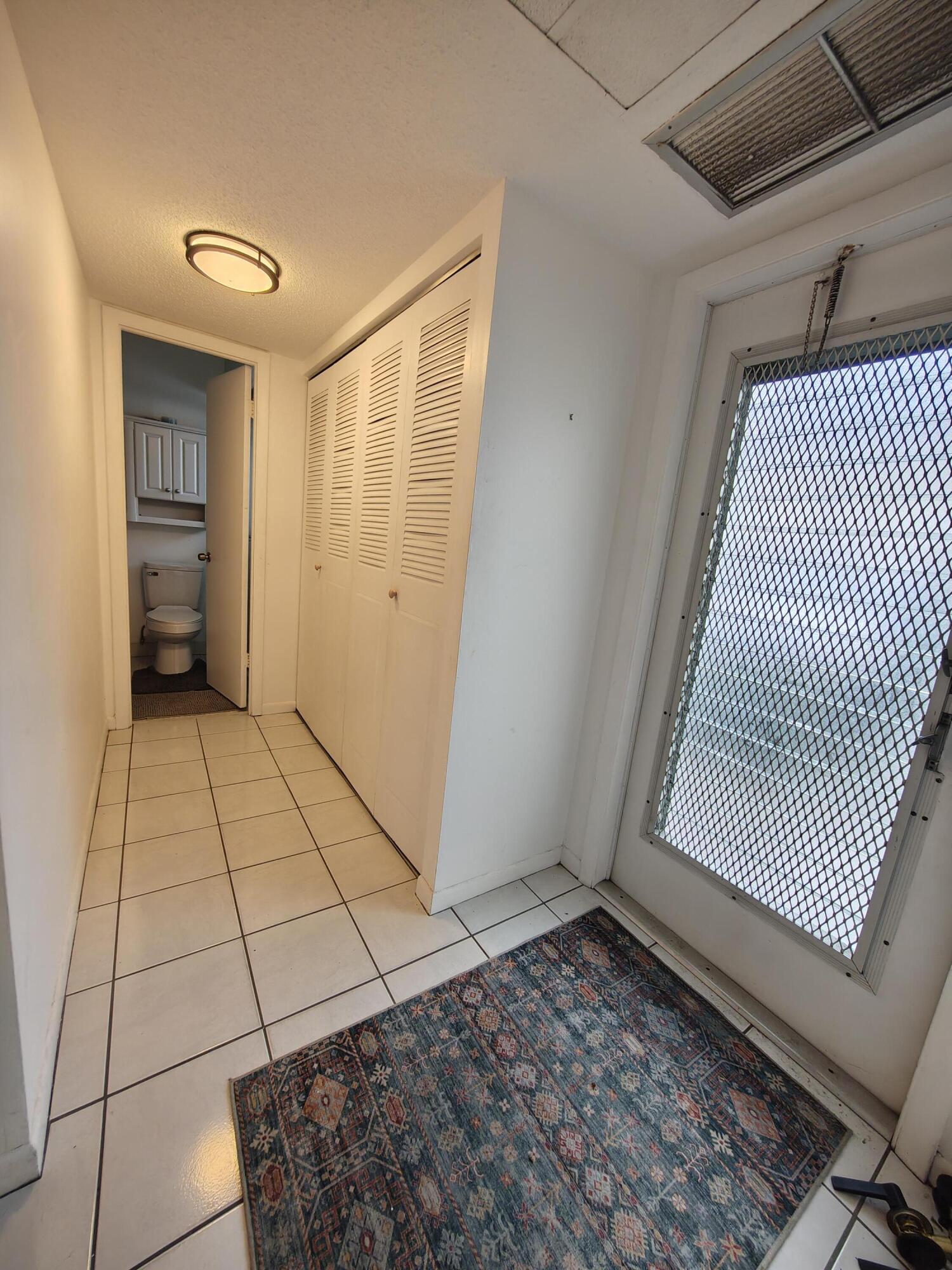 JARRET HALL CONDO - Residential