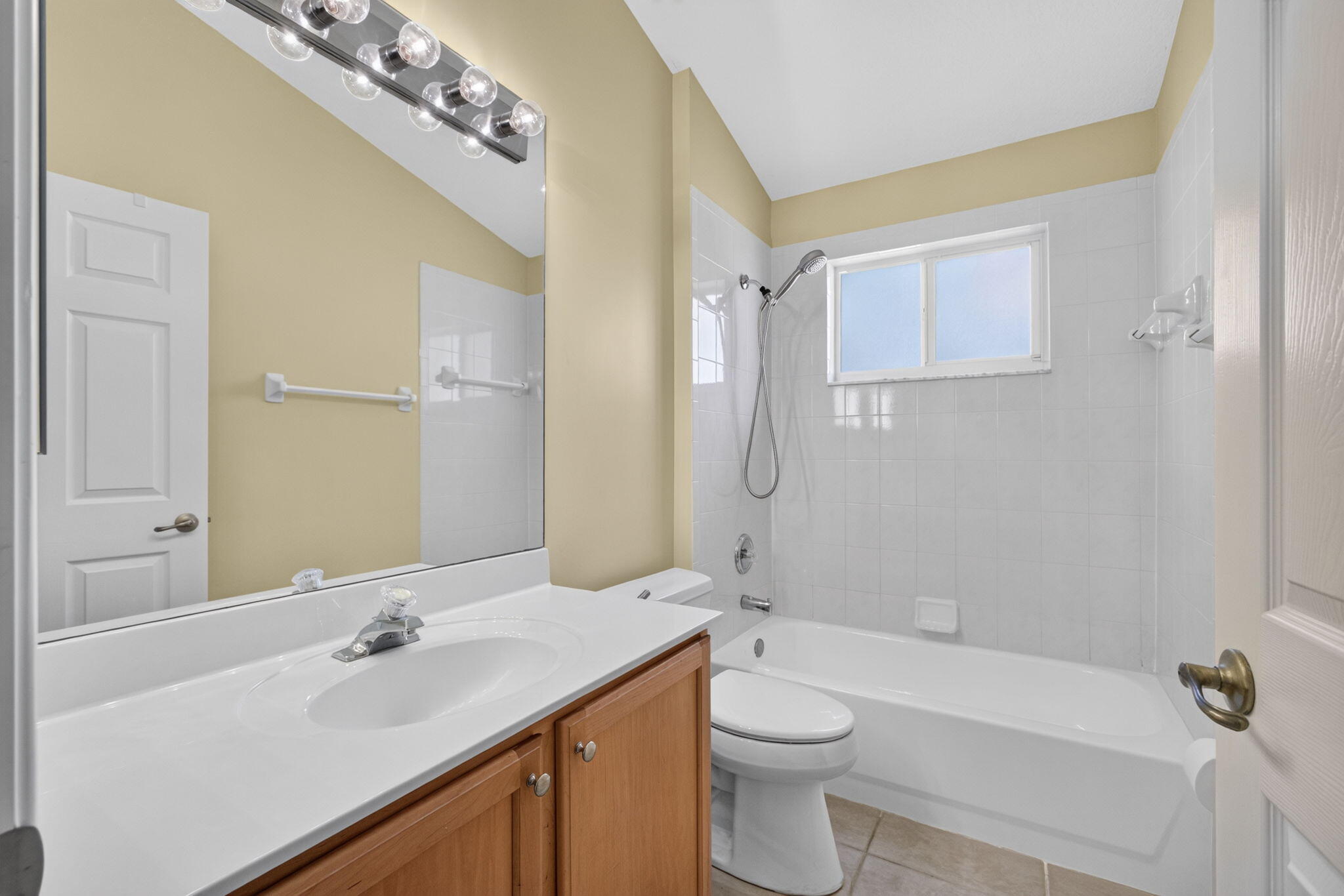 HAMILTON BAY SEC 1A AND 1B - Residential