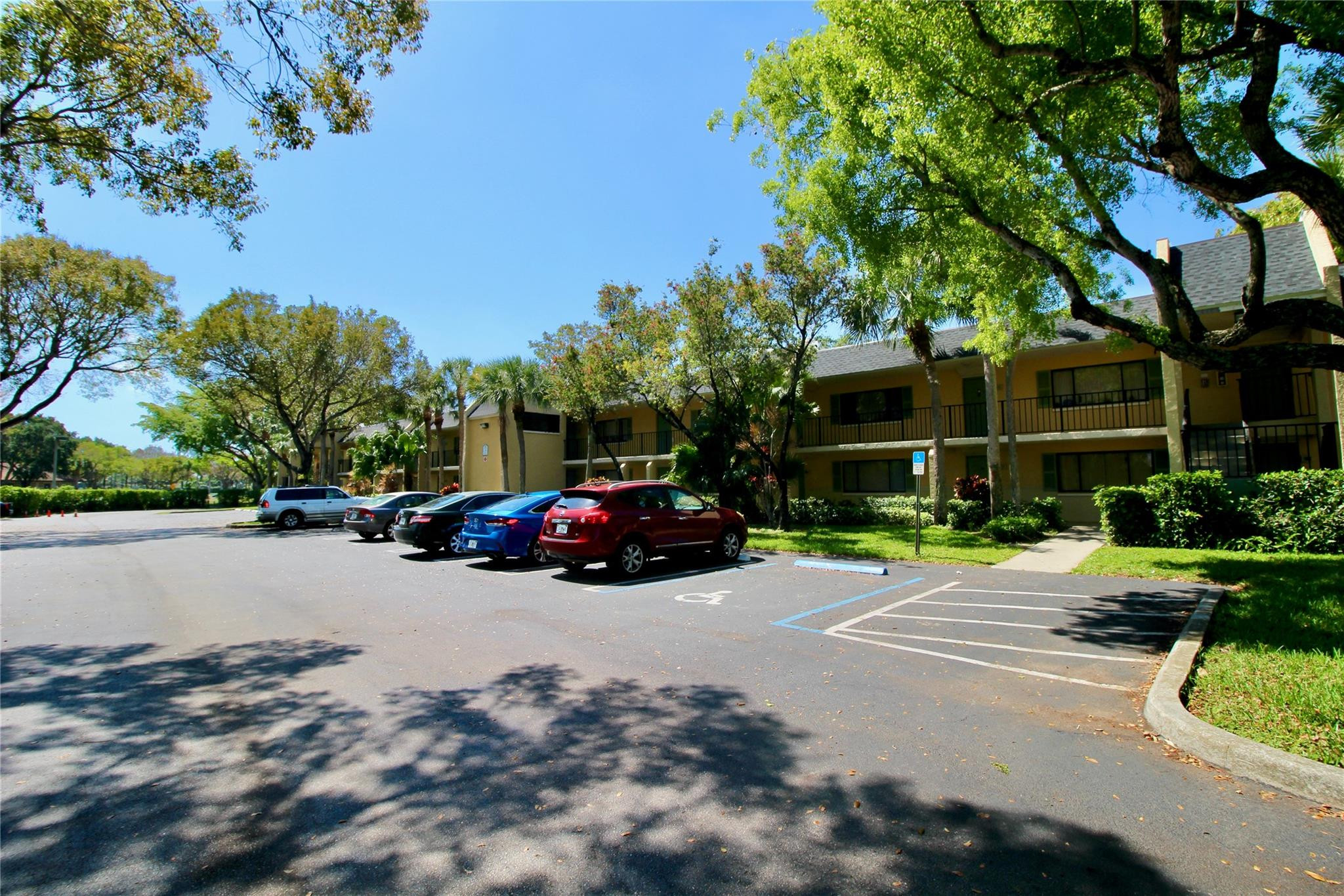 MEADOWS ON THE GREEN CONDO - Residential Lease