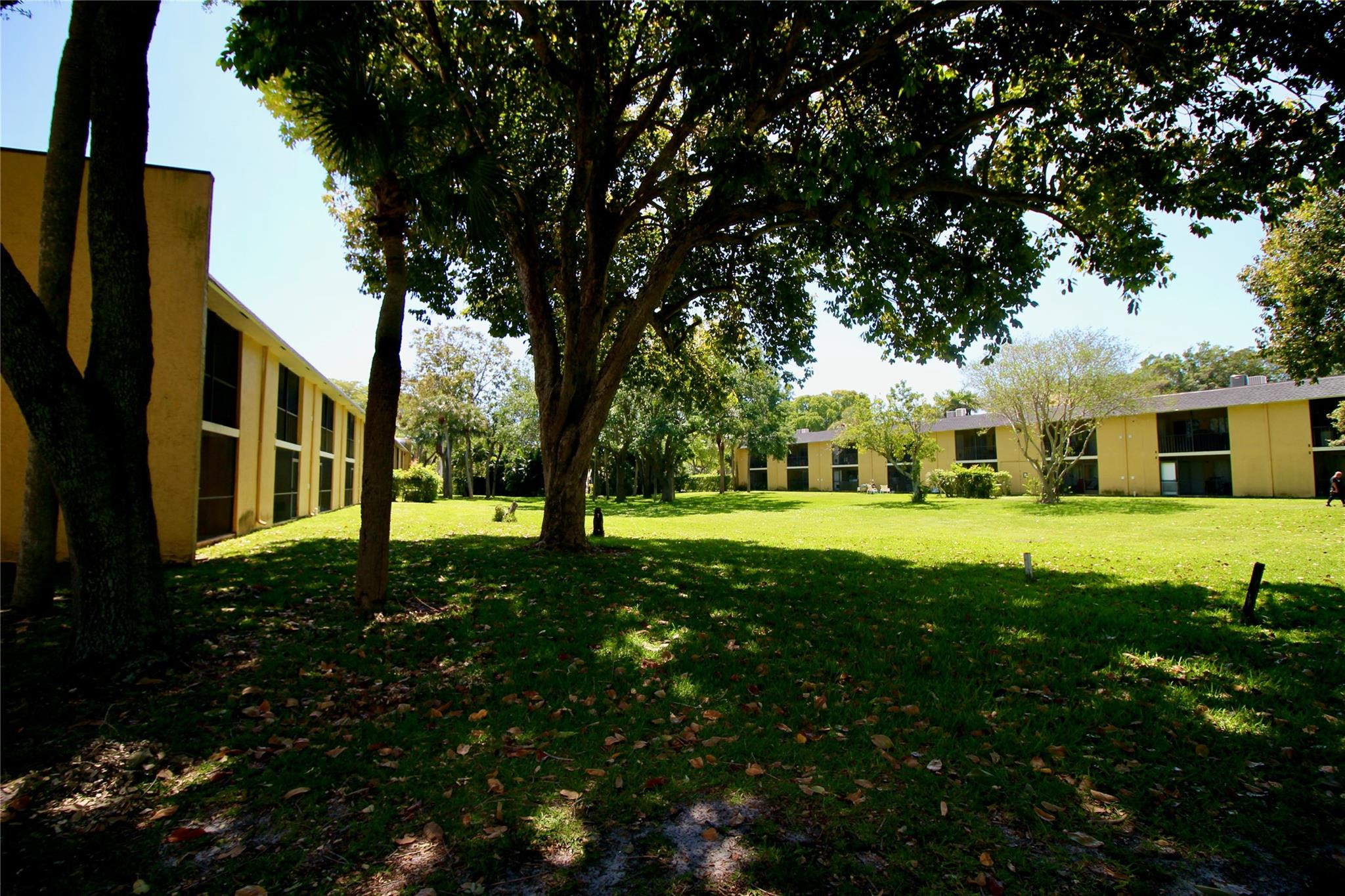 MEADOWS ON THE GREEN CONDO - Residential Lease