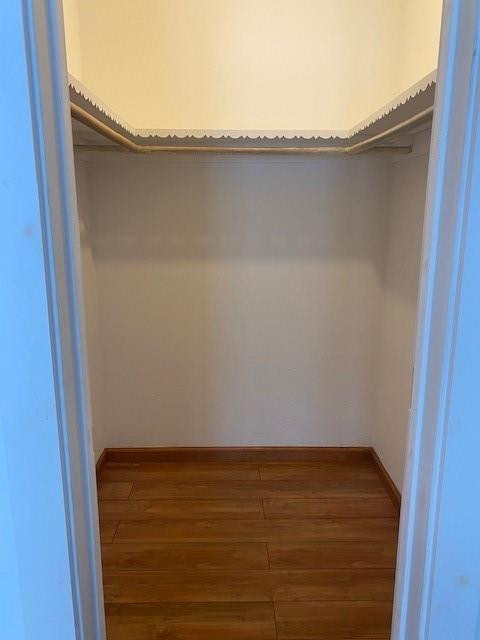 IMPERIAL POINT 1 SEC - Residential Lease