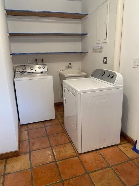 IMPERIAL POINT 1 SEC - Residential Lease