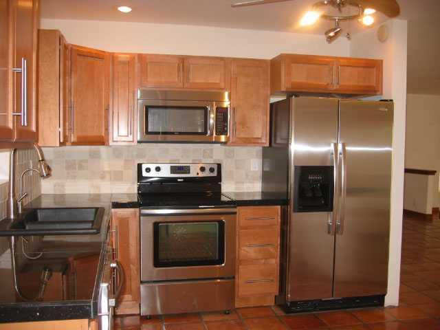 IMPERIAL POINT 1 SEC - Residential Lease