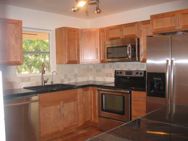 IMPERIAL POINT 1 SEC - Residential Lease