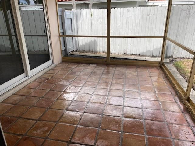 IMPERIAL POINT 1 SEC - Residential Lease