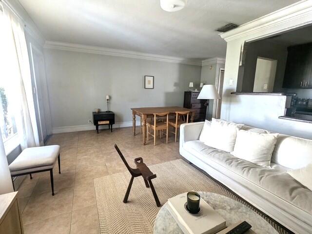 PATIO CONDO - Residential
